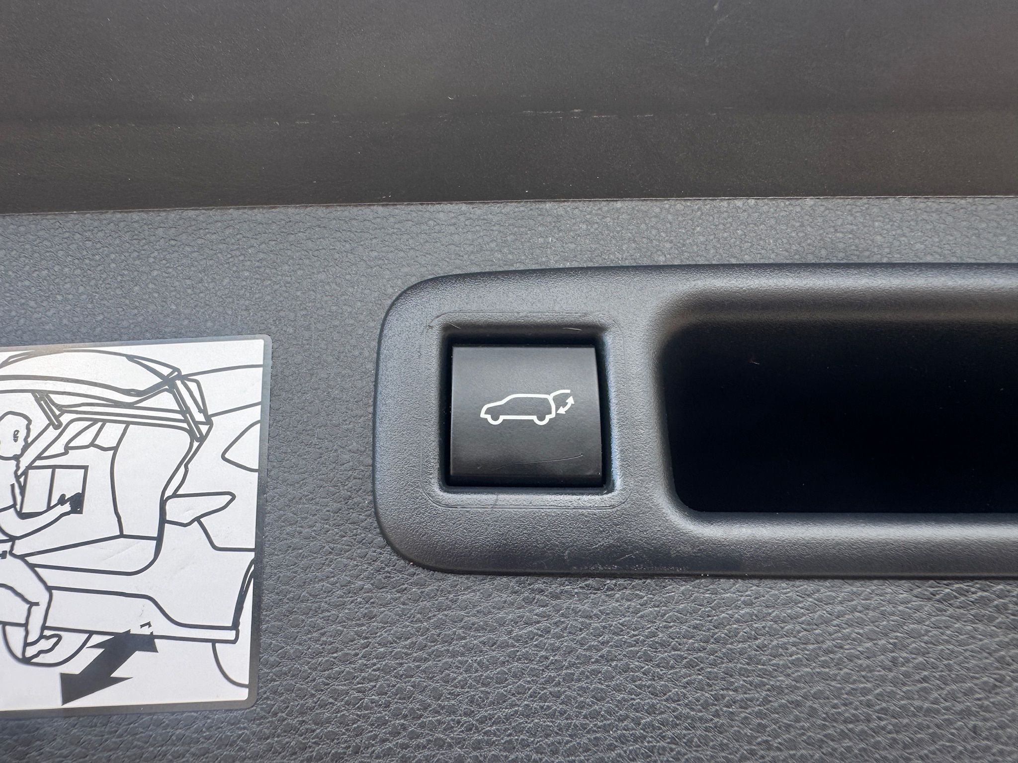 2024 Toyota Highlander Limited  at Bravo Nissan