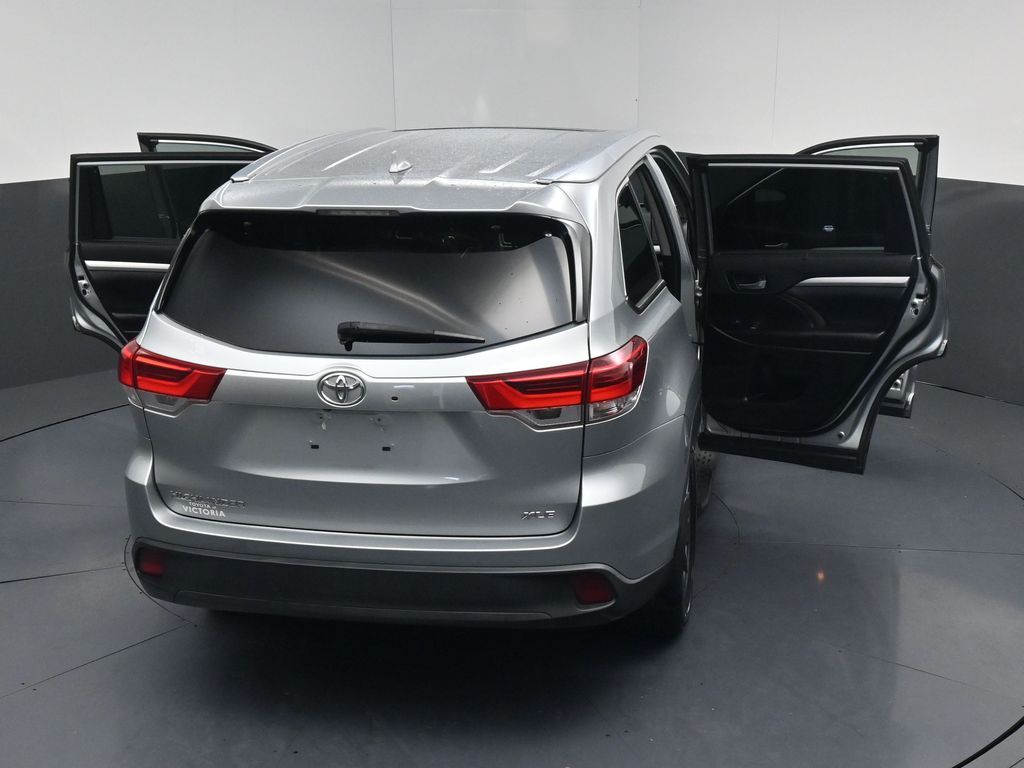2019 Toyota Highlander XLE Silver at DeMontrond Mazda