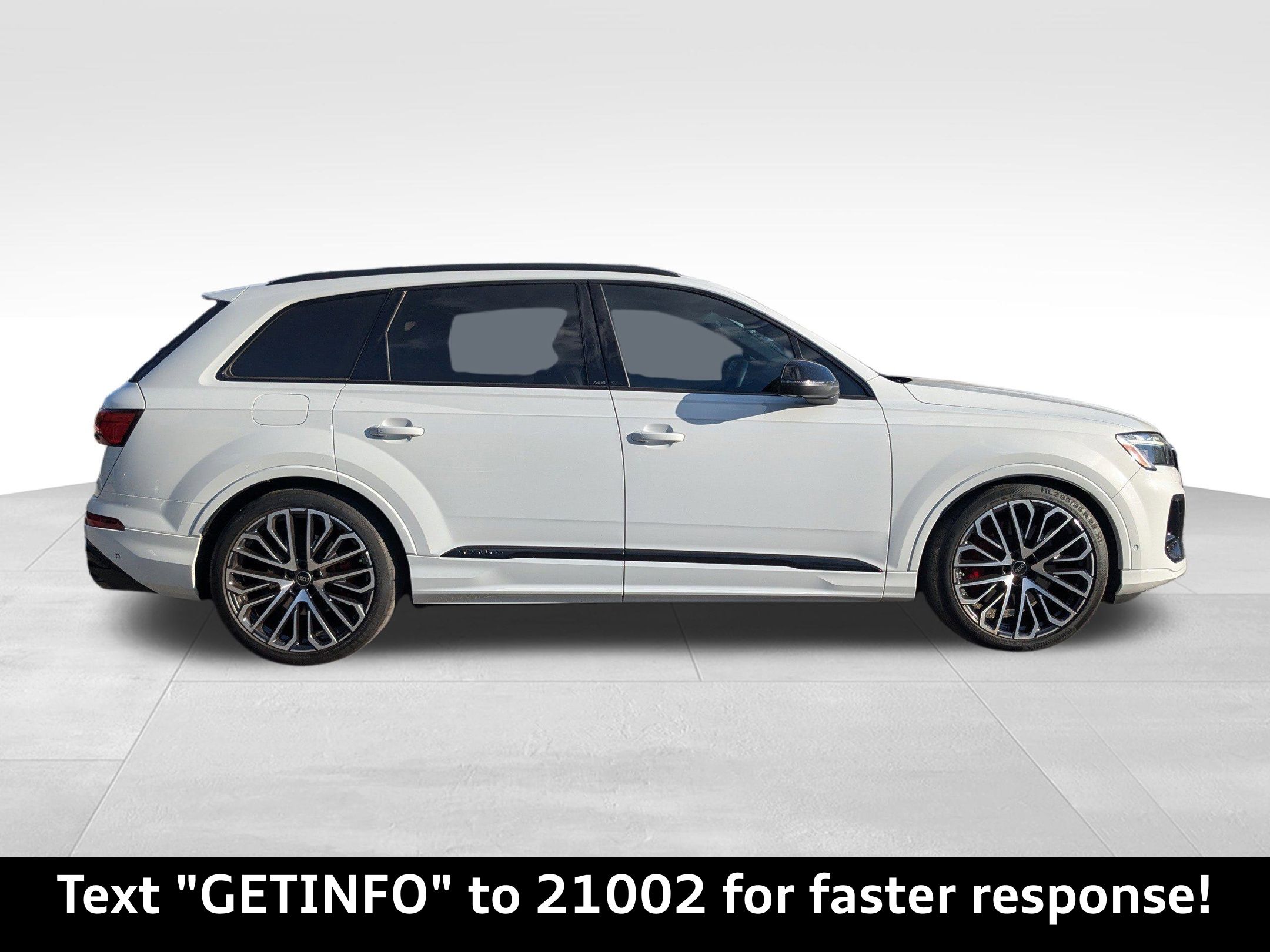 Audi 2025 SQ7 Prestige quattro