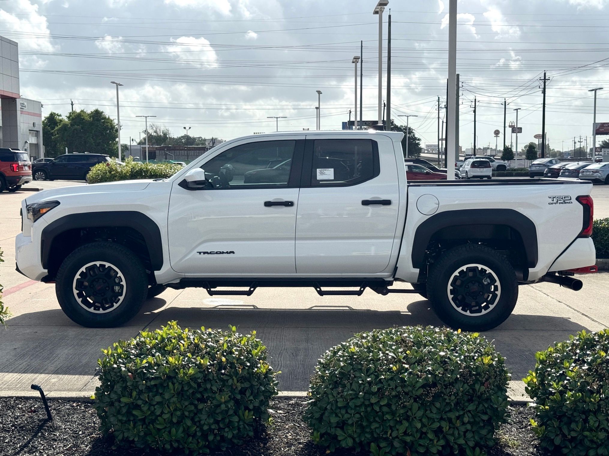 2026 Toyota Tacoma TRD Off-Road - 9