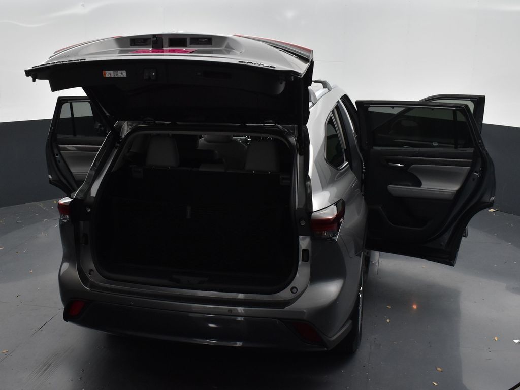 2025 Toyota Highlander Hybrid Limited Gray at Toyota of Victoria
