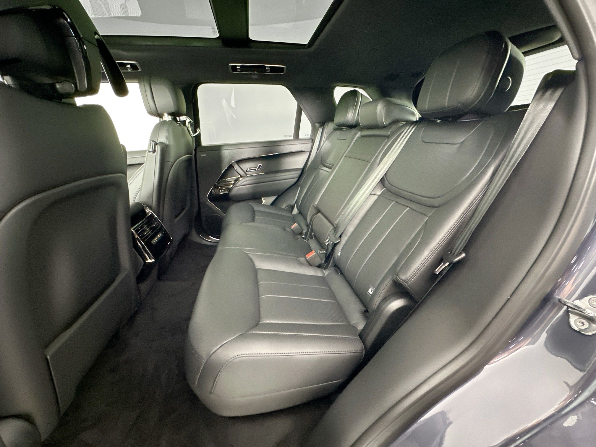 new 2026 Land Rover Range Rover Sport car, priced at $88,810