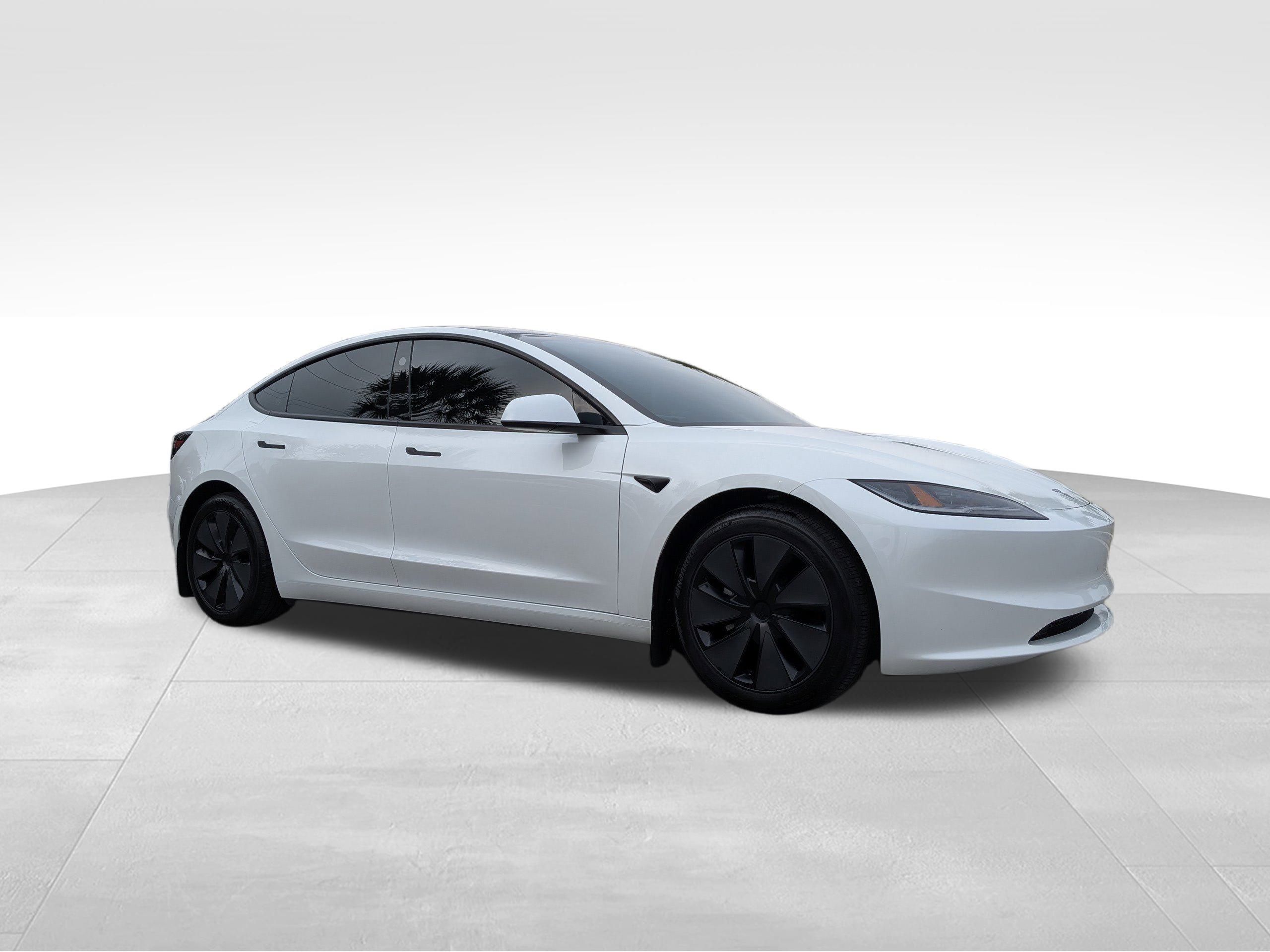 2025 Tesla Model 3 Long Range's photo