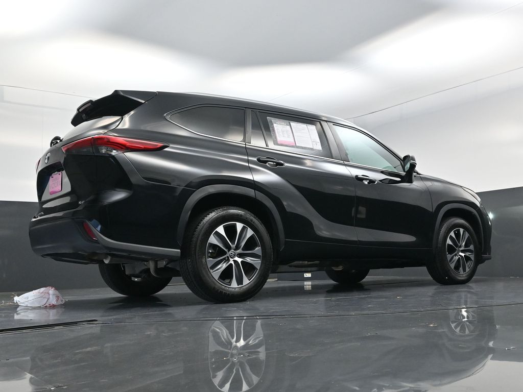 2023 Toyota Highlander XLE Black at Classic Elite Chevrolet Sugar Land