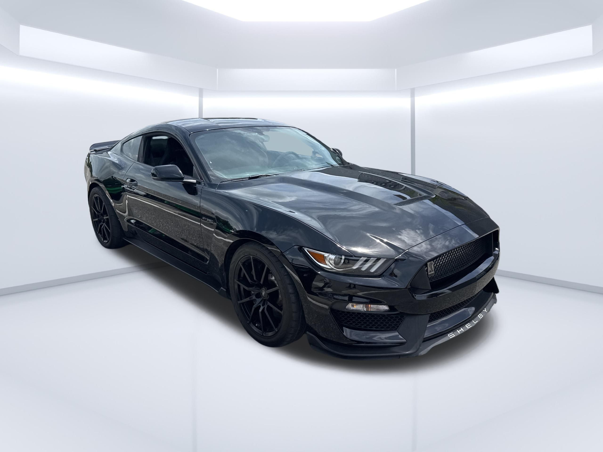 2017 Ford Mustang Shelby GT350's photo