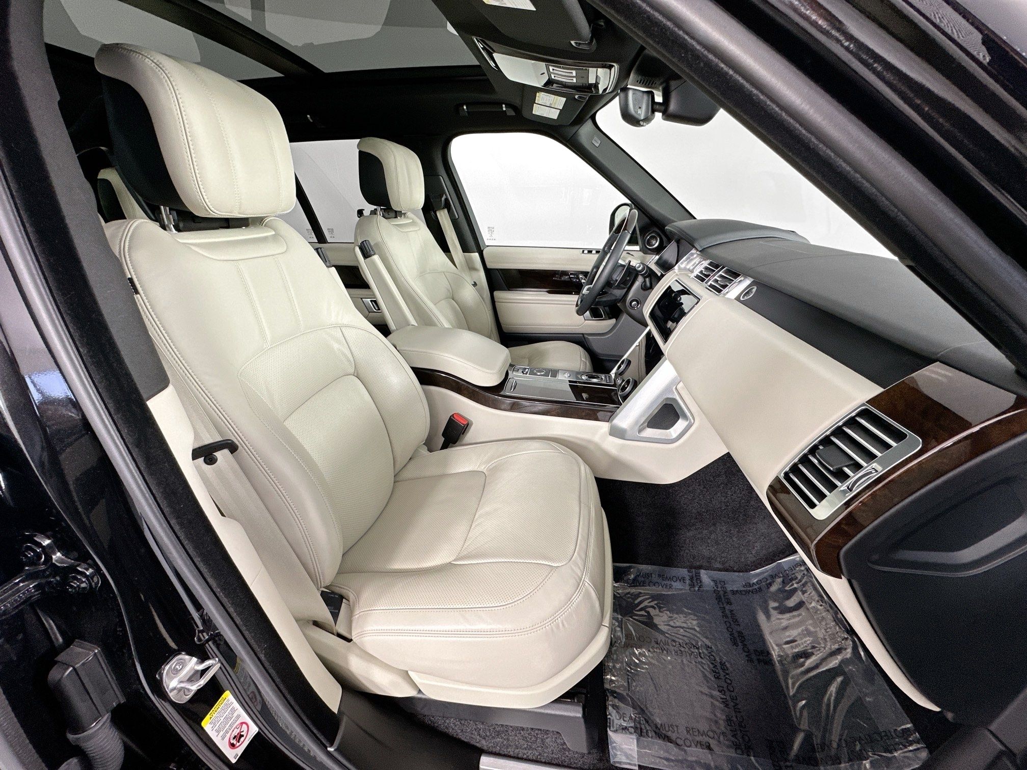 used 2019 Land Rover Range Rover car, priced at $49,995