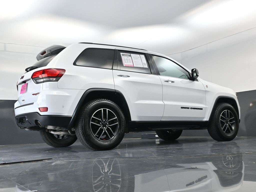 2019 Jeep Grand Cherokee Trailhawk White at Genesis of Spring