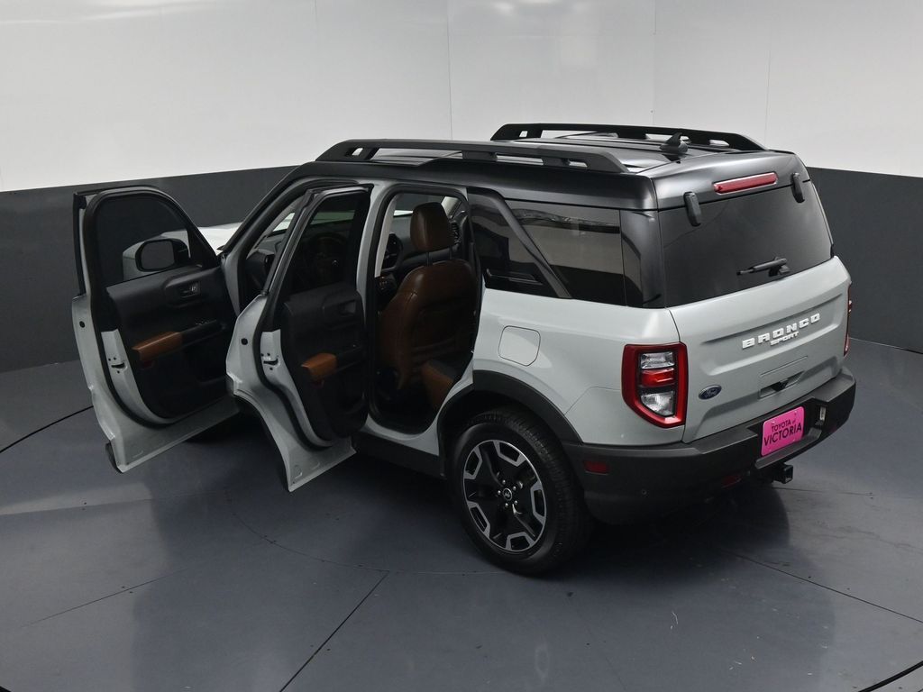 2022 Ford Bronco Sport Outer Banks Green at Community Toyota
