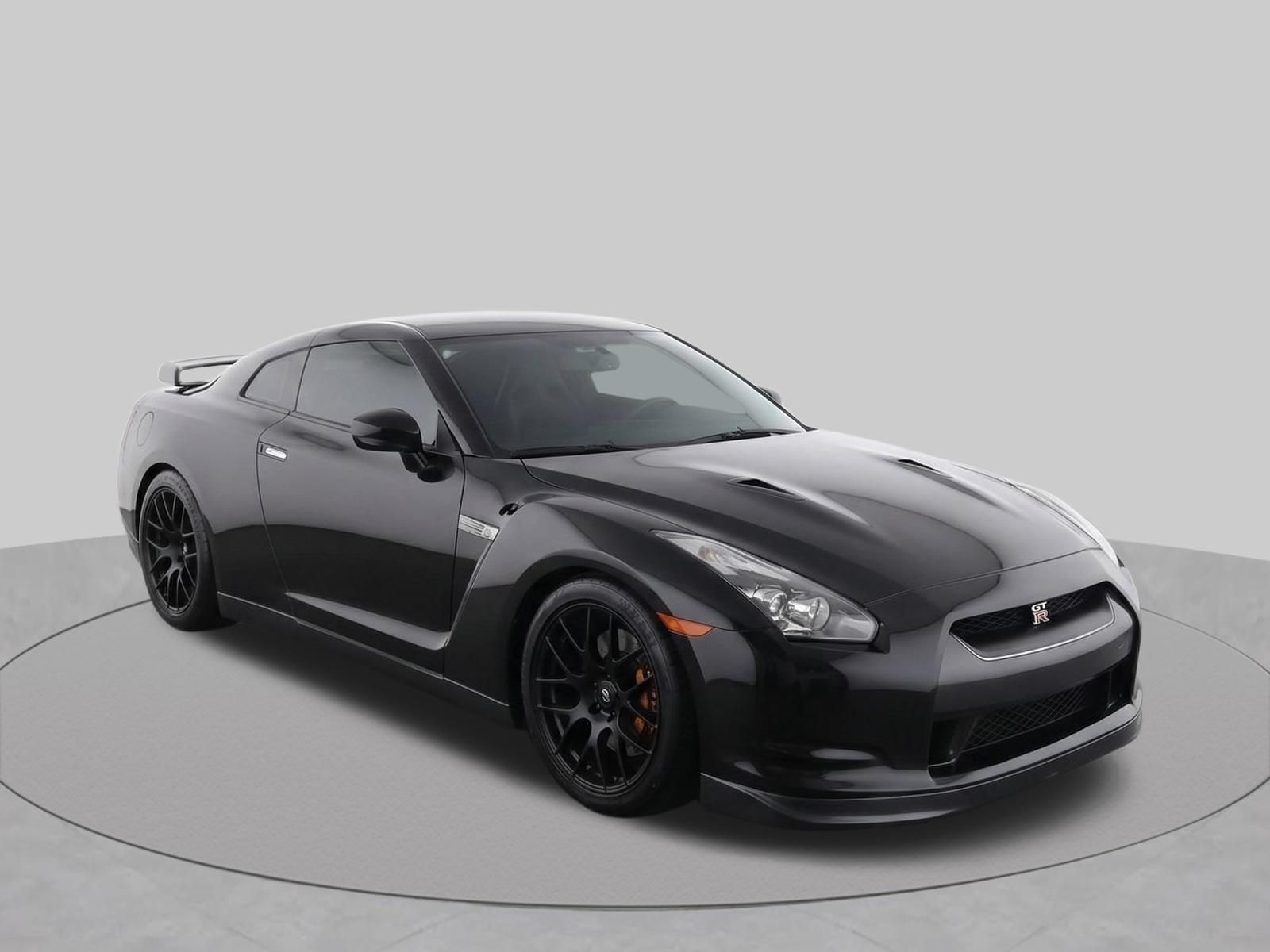 2009 Nissan GT-R Premium AWD