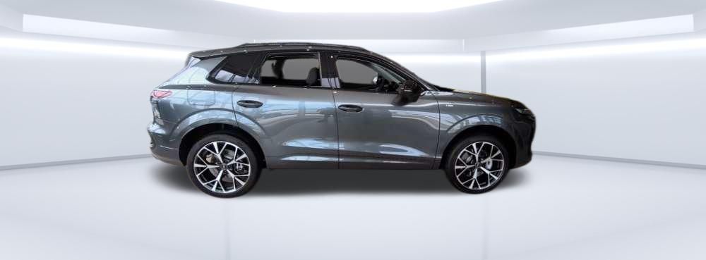 Audi 2026 Q3 S line quattro