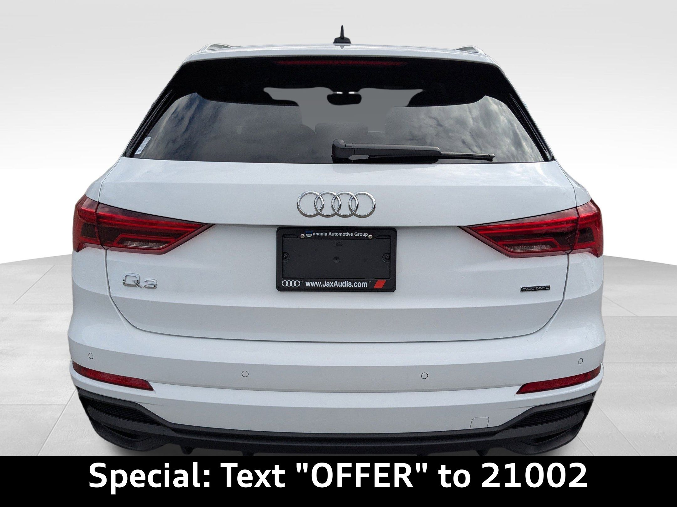 2025 Audi Q3 Premium S line photo 4