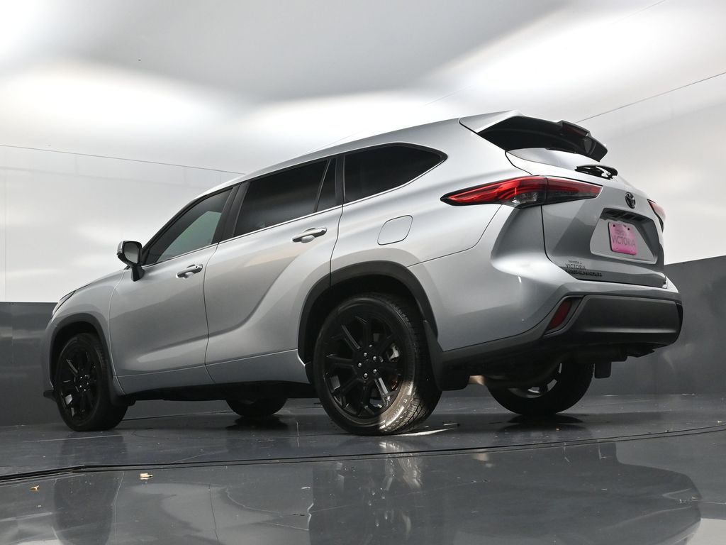 2023 Toyota Highlander LE Silver at Bayway Cadillac Southwest