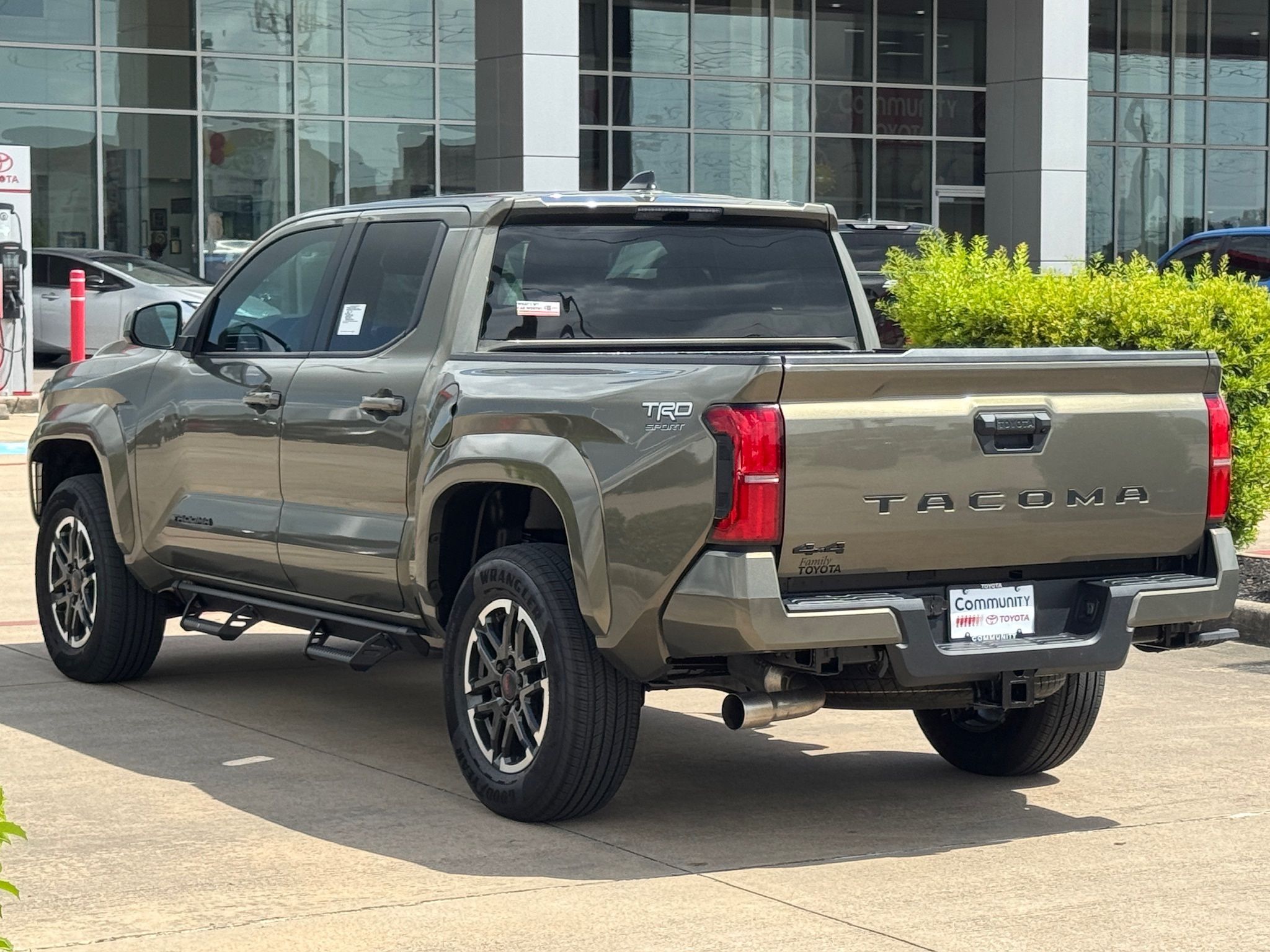 2026 Toyota Tacoma TRD Sport - 10