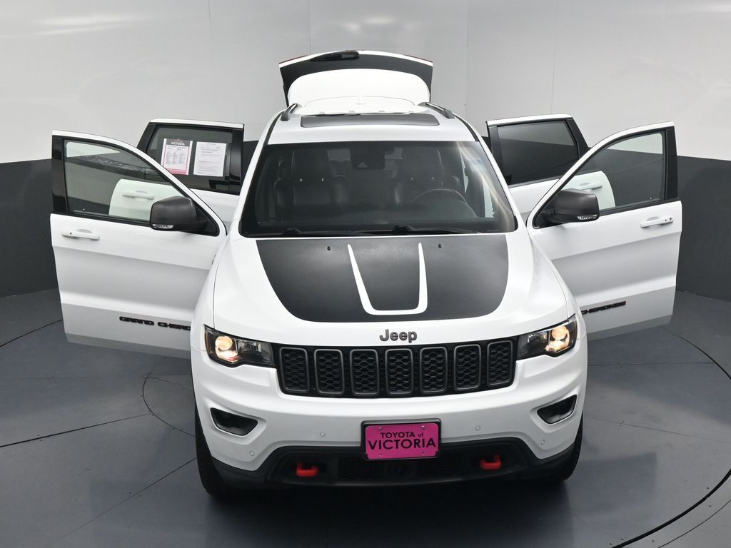 2019 Jeep Grand Cherokee Trailhawk White at Bayway Chrysler Dodge Jeep Ram