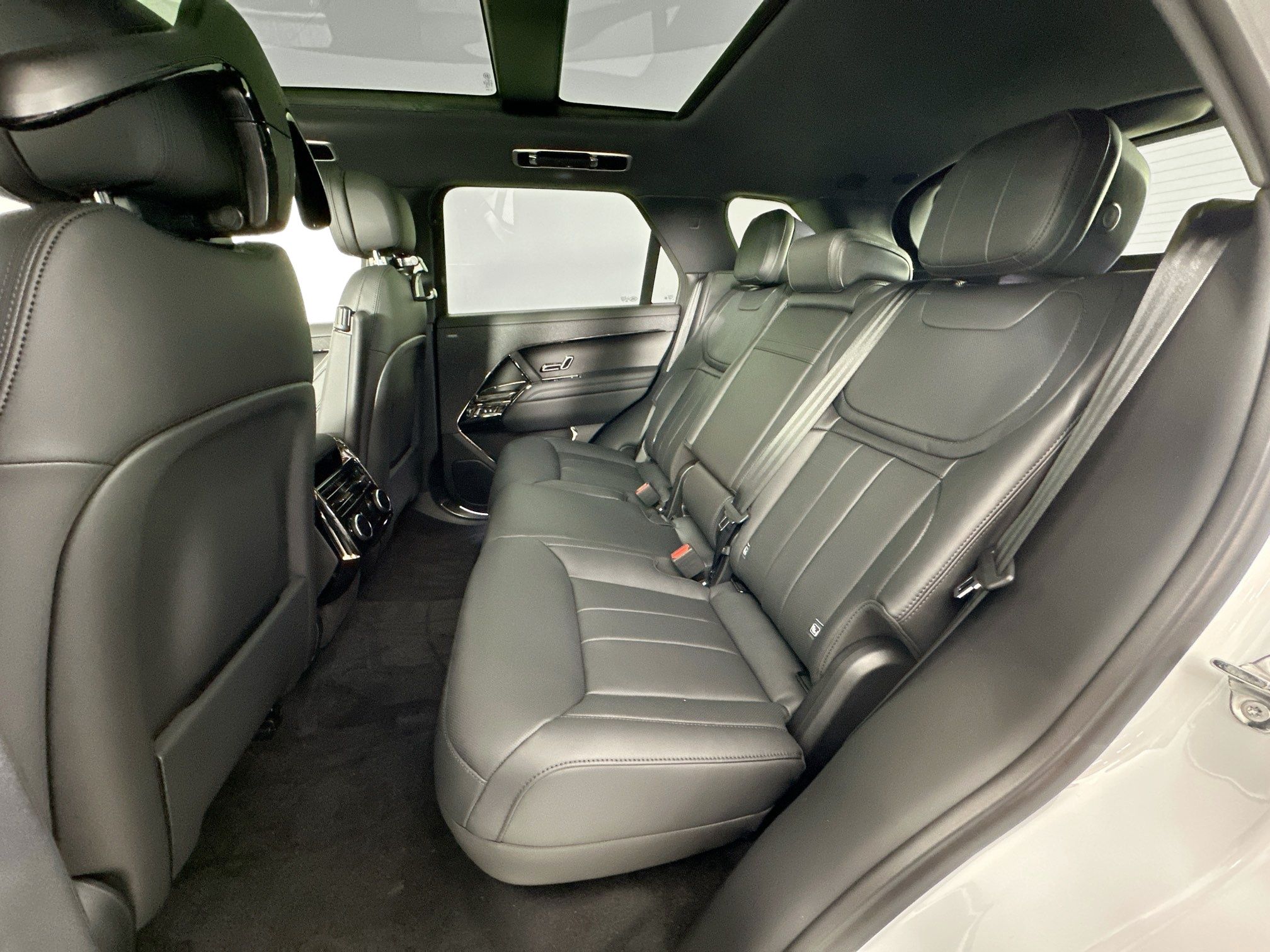 new 2026 Land Rover Range Rover Sport car, priced at $102,670