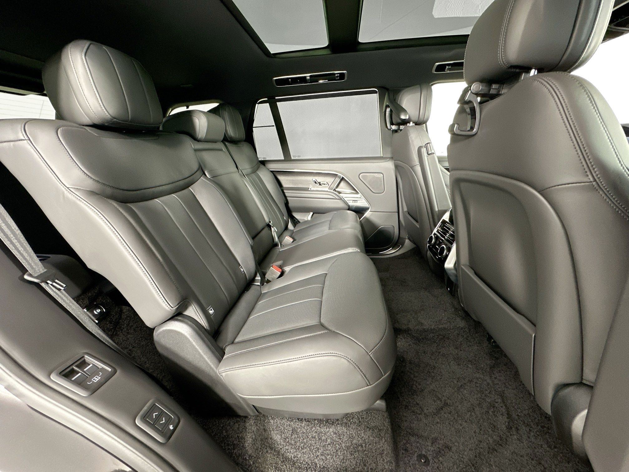new 2026 Land Rover Range Rover car, priced at $136,965