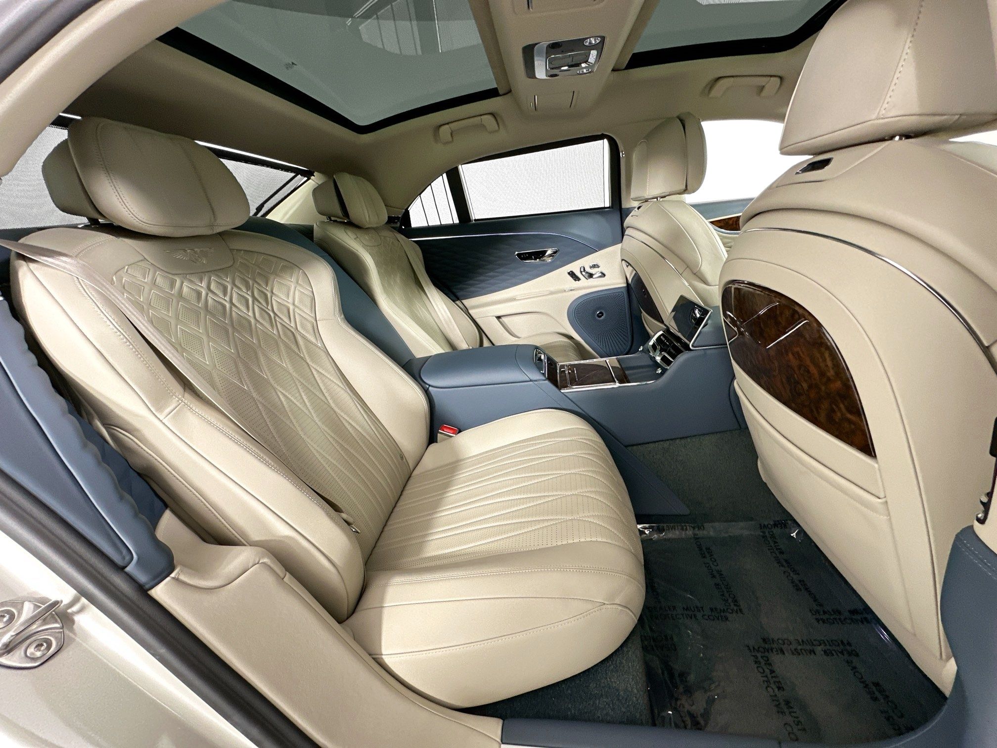 used 2022 Bentley Flying Spur car