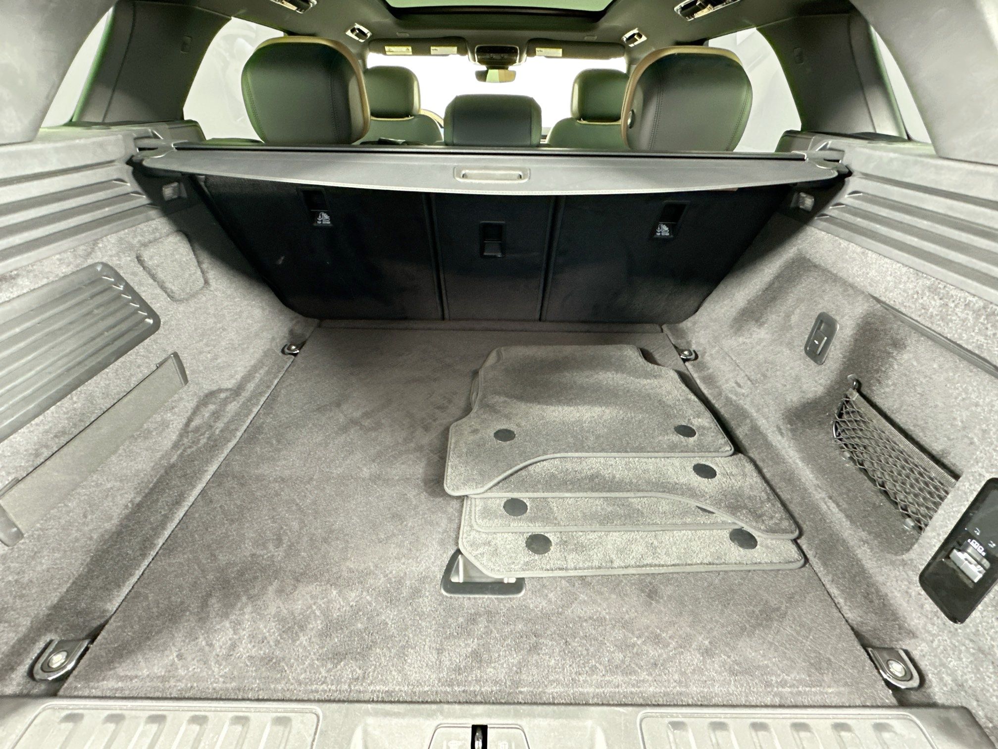 used 2023 Land Rover Range Rover Sport car, priced at $76,998