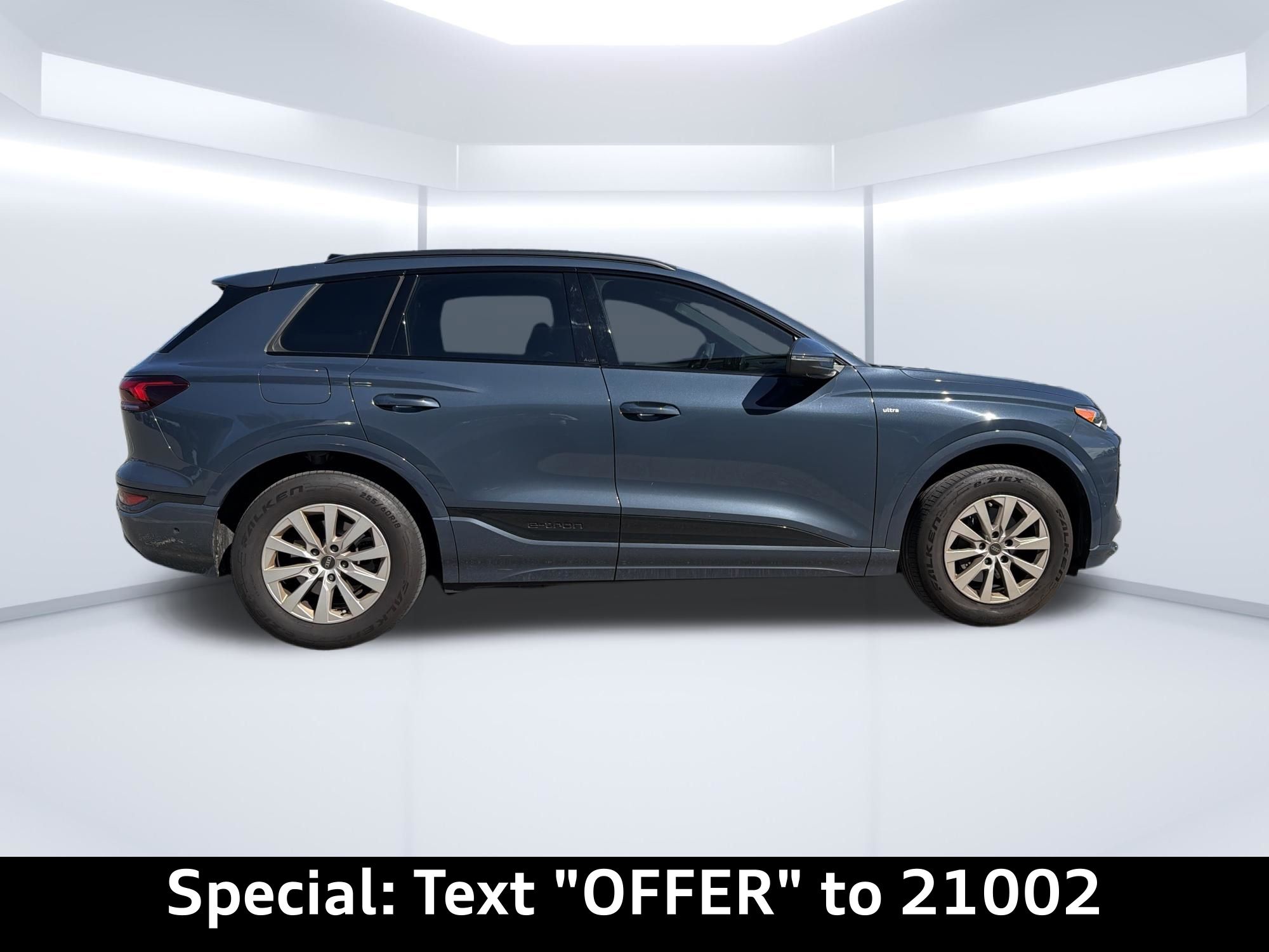 Audi 2025 Q6 E-TRON Premium