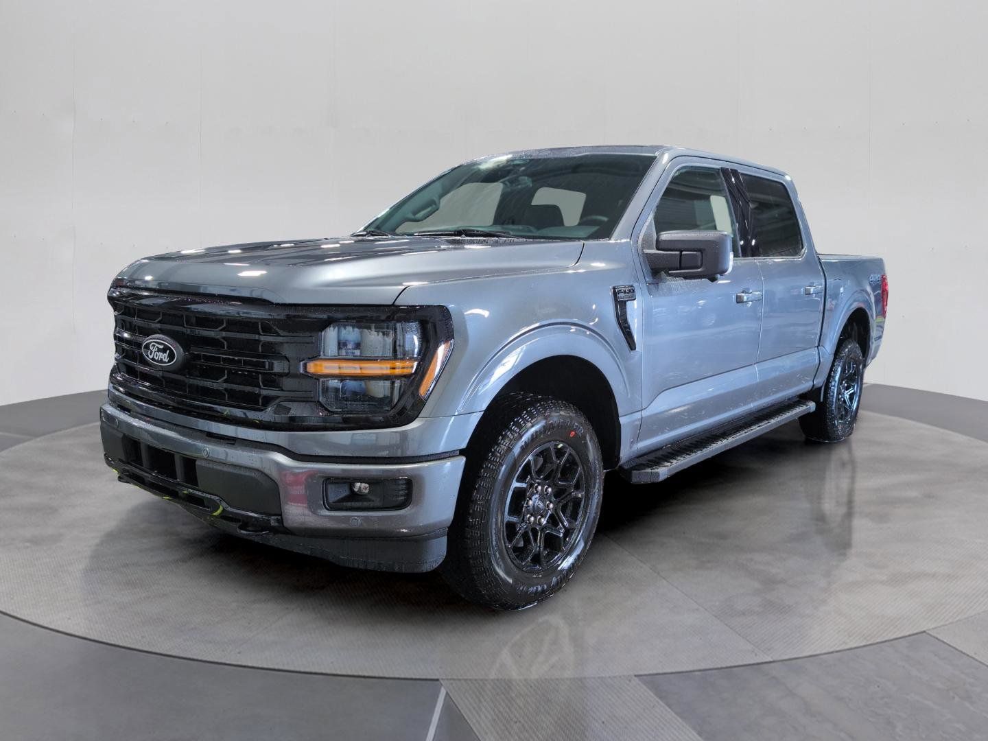 2025 Ford F-150 XLT's photo