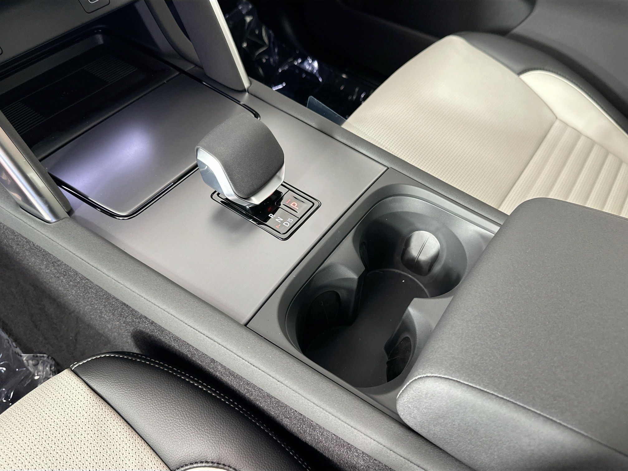 new 2026 Land Rover Discovery Sport car, priced at $53,075