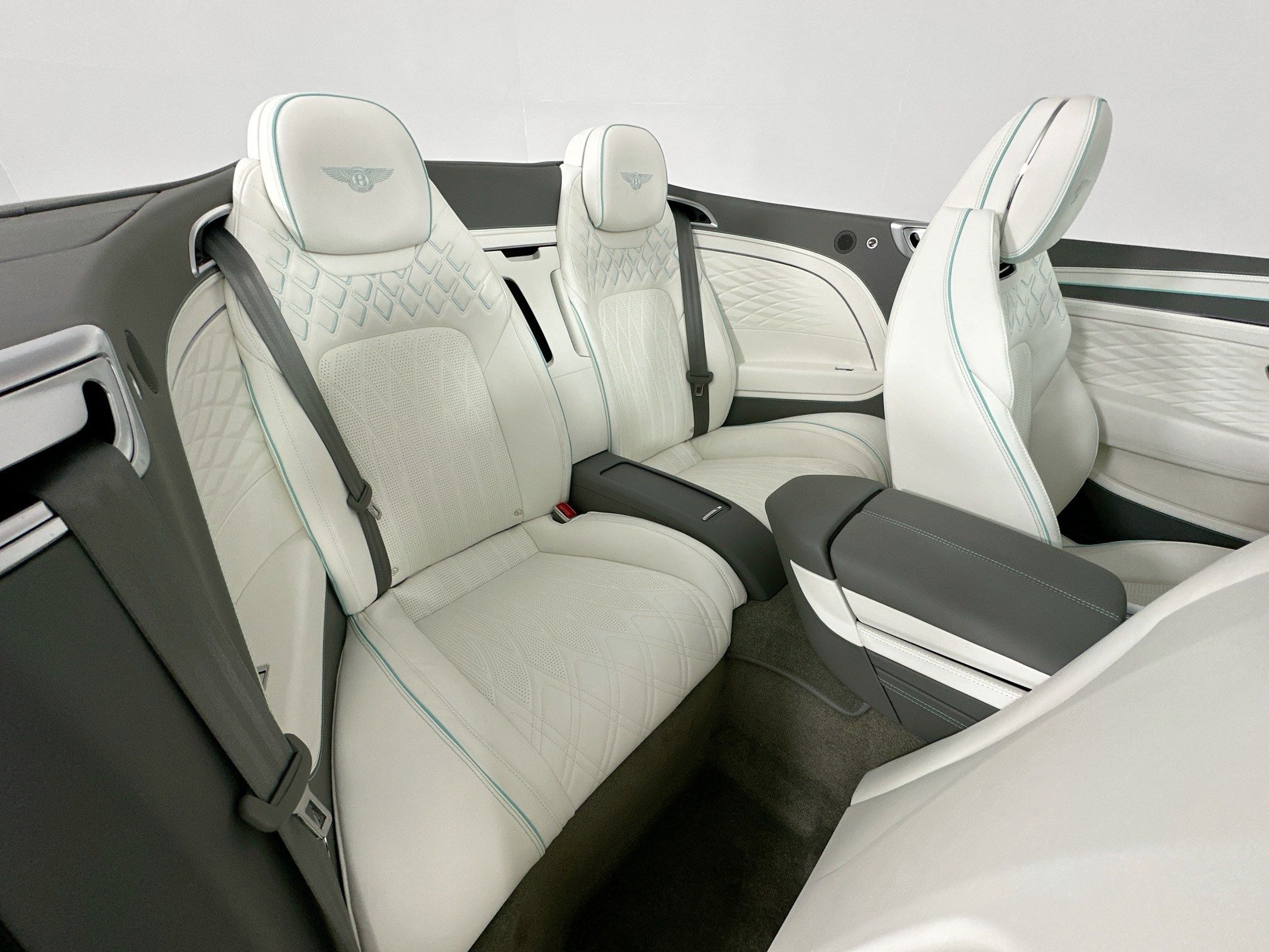 new 2026 Bentley Continental GTC car