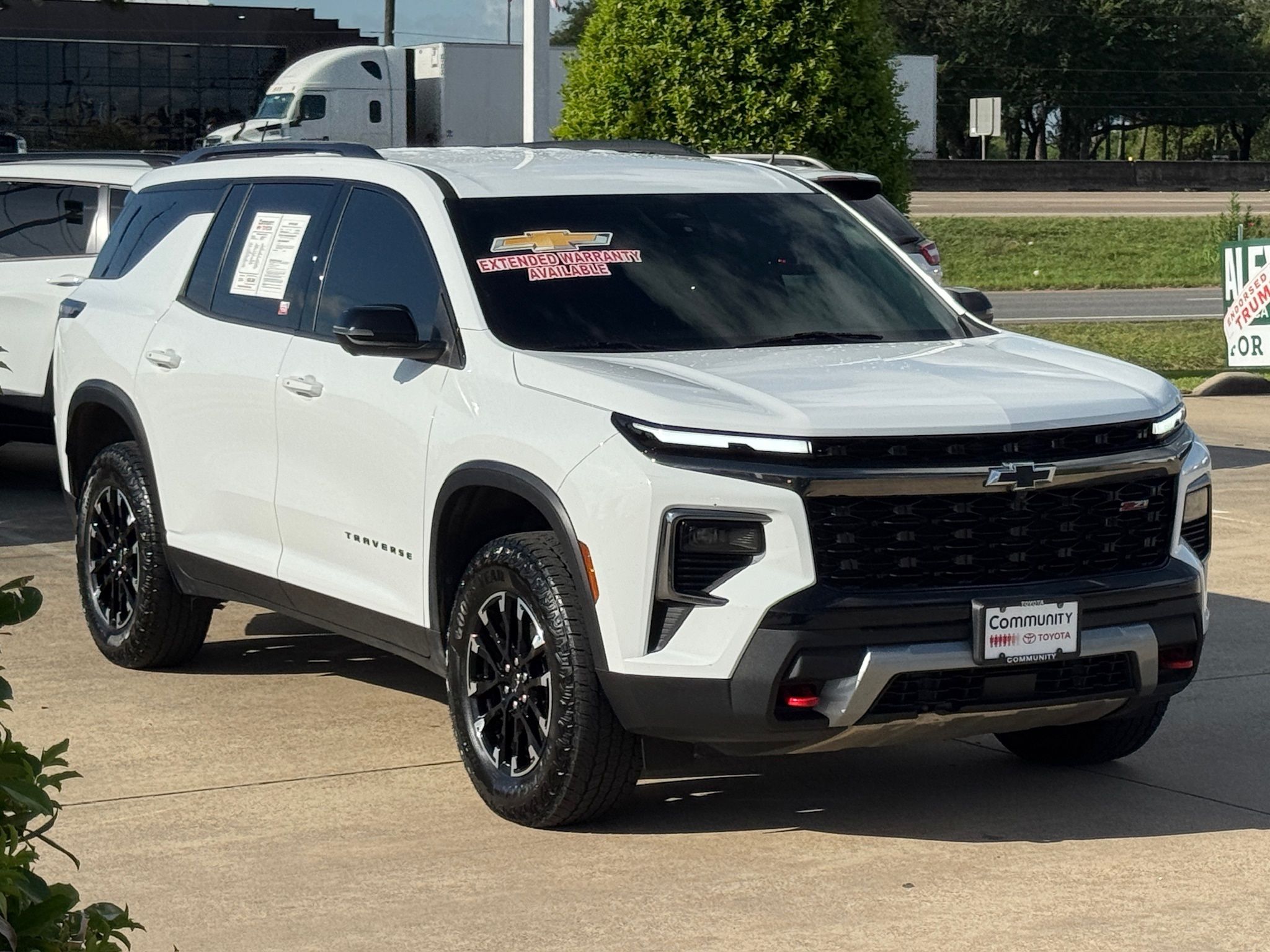2024 Chevrolet Traverse Z71 White at Classic Elite Chevrolet Sugar Land