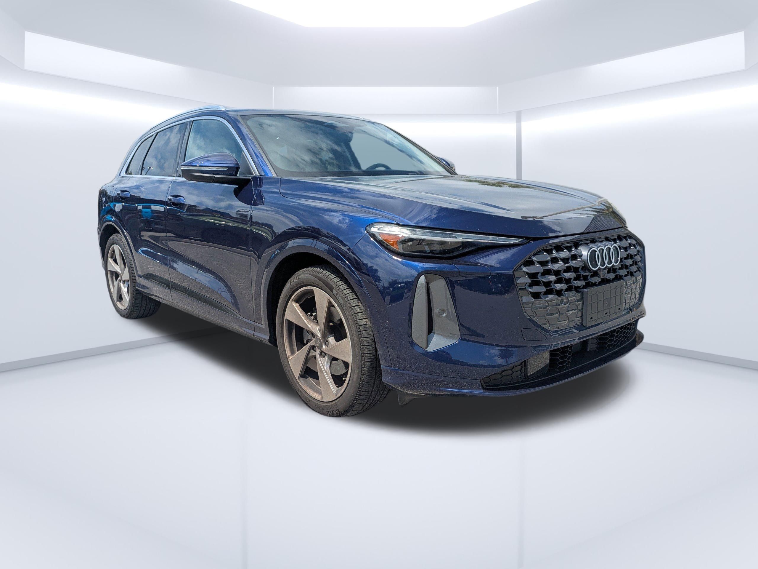 2025 Audi Q5 40 Prestige's photo