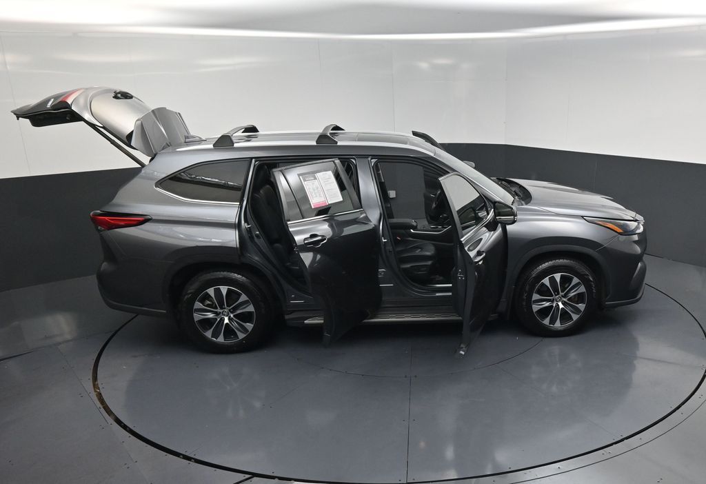 2023 Toyota Highlander Hybrid XLE Gray at Toyota of Victoria