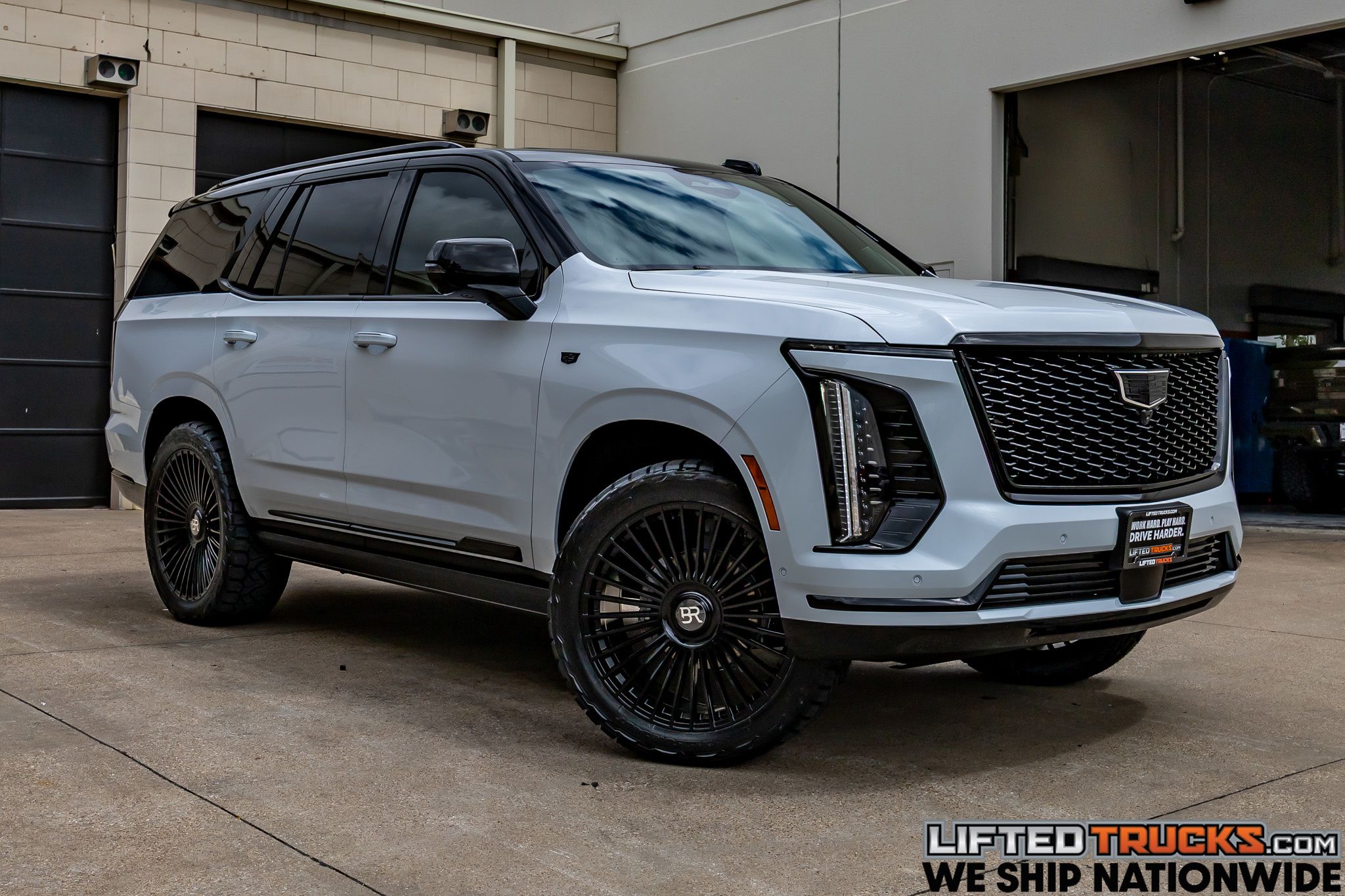 Vibrant White Tricoat 2026 Cadillac Escalade SUV / Crossover Four-Wheel Drive Automatic