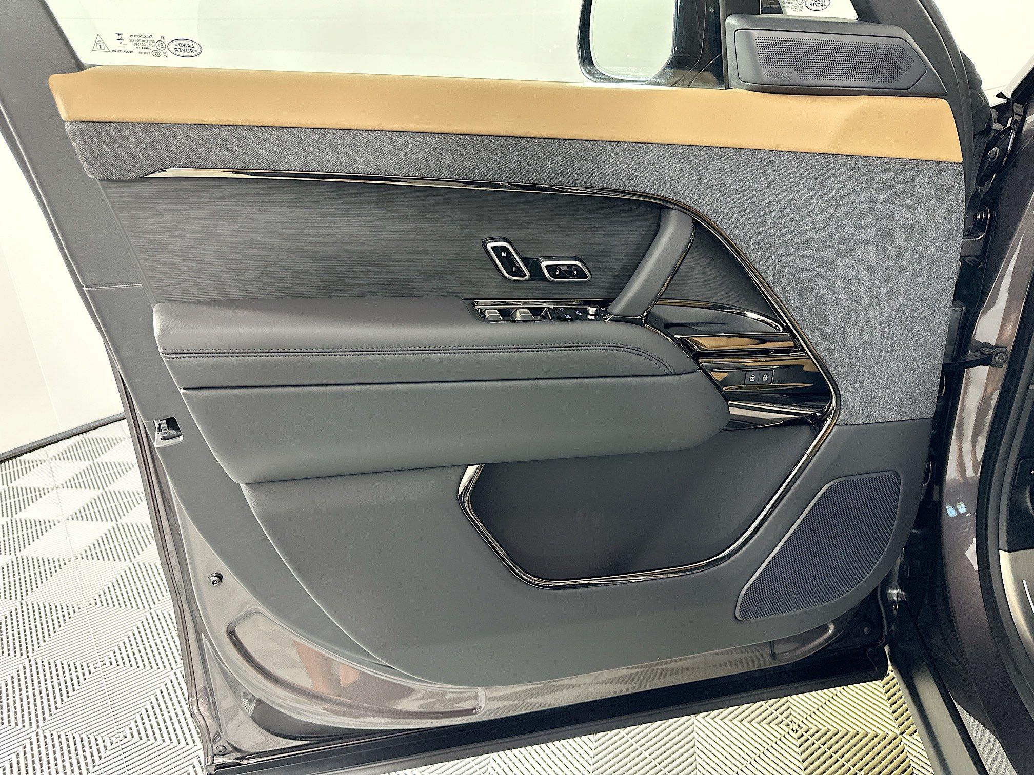 new 2026 Land Rover Range Rover Sport car, priced at $119,430