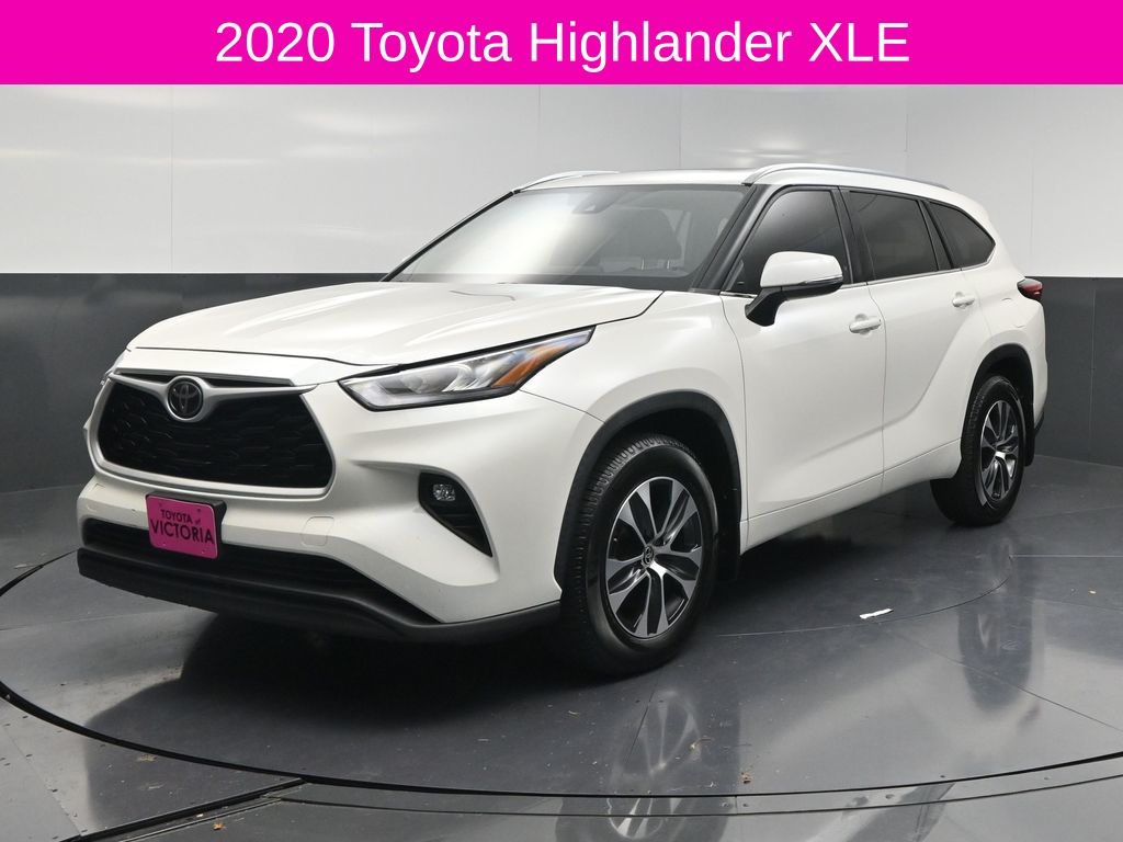 2020 Toyota Highlander XLE White at Emmons Autoplex