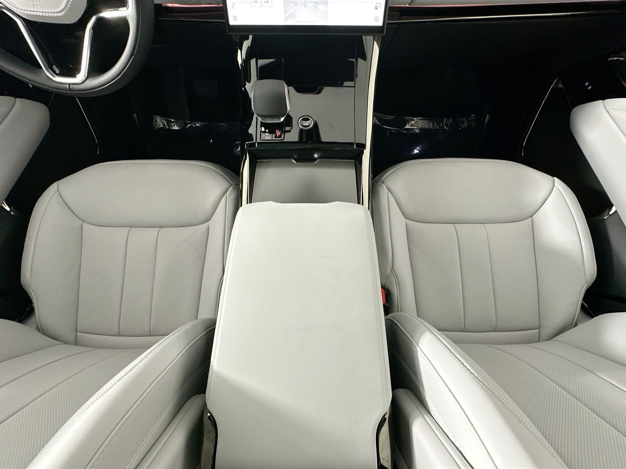 new 2026 Land Rover Range Rover Sport car, priced at $90,460