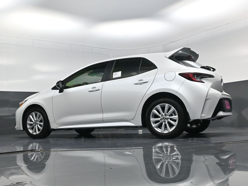 2026 Toyota Corolla Hatchback SE White at Toyota of Victoria