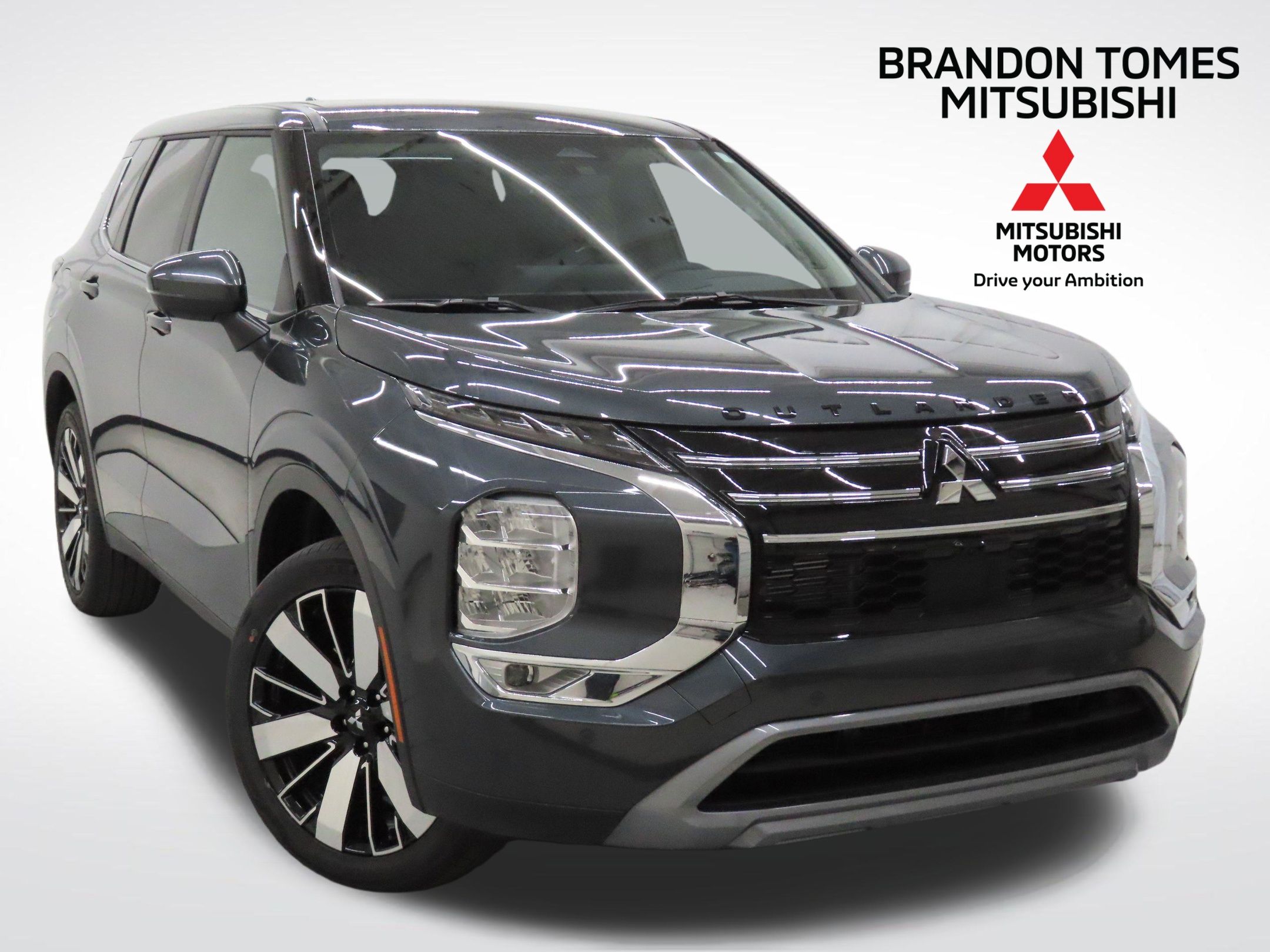 Gray (Graphite) 2026 Mitsubishi Outlander SUV / Crossover Front-Wheel Drive Continuously Variable Transmission