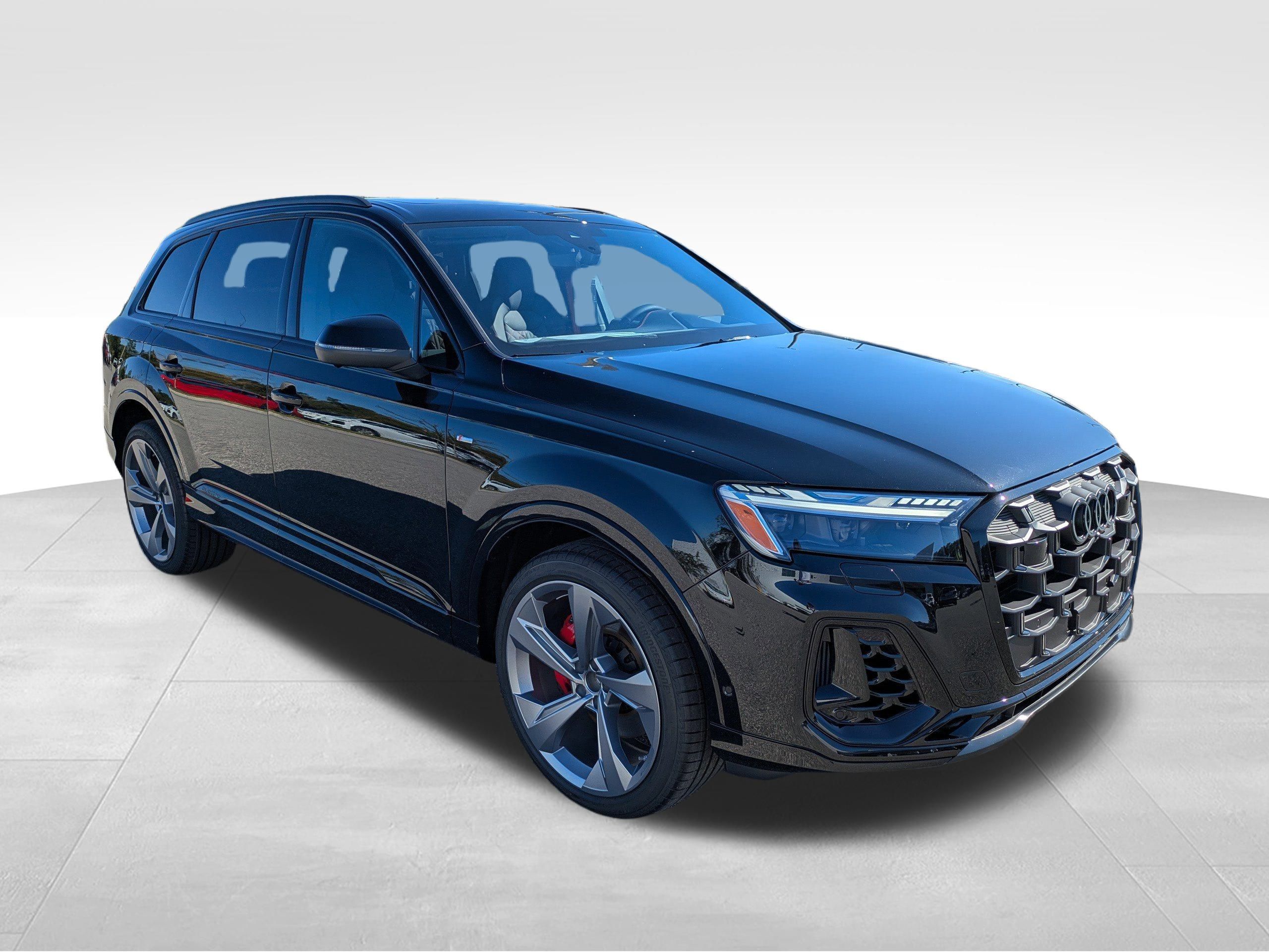 2026 Audi Q7 55 Prestige photo 2