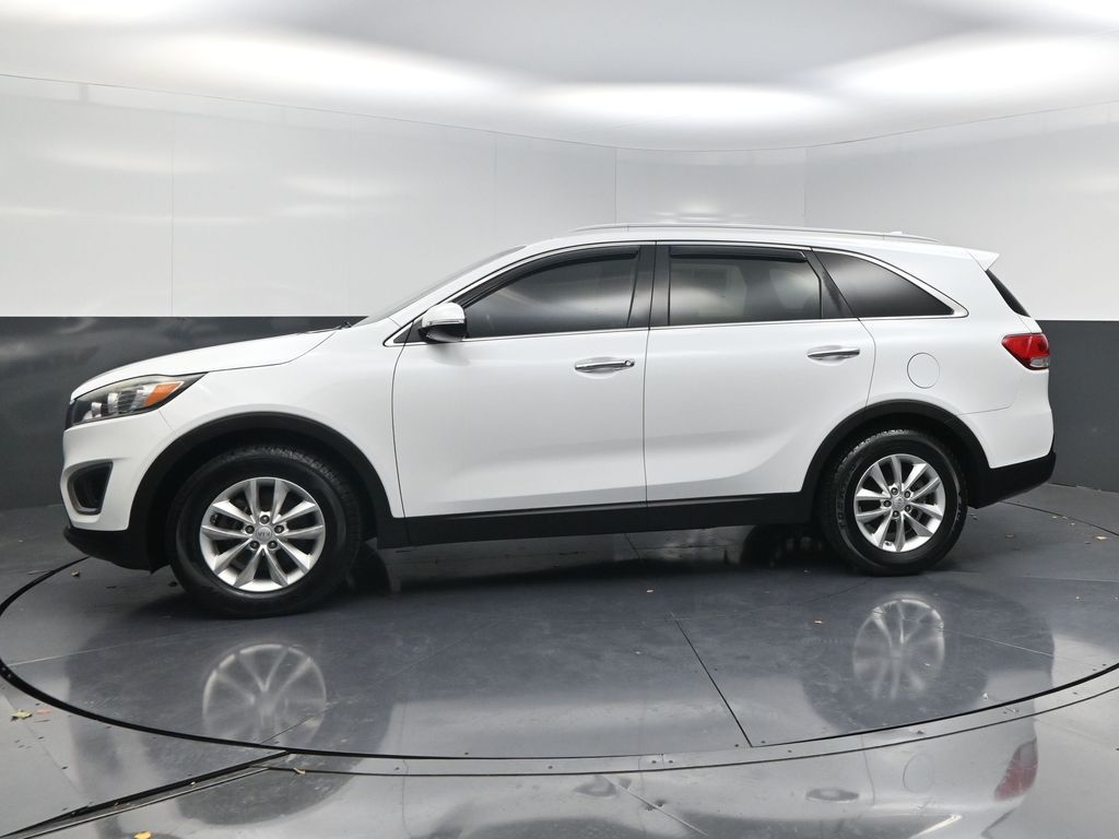 2017 Kia Sorento LX White at Toyota of Victoria