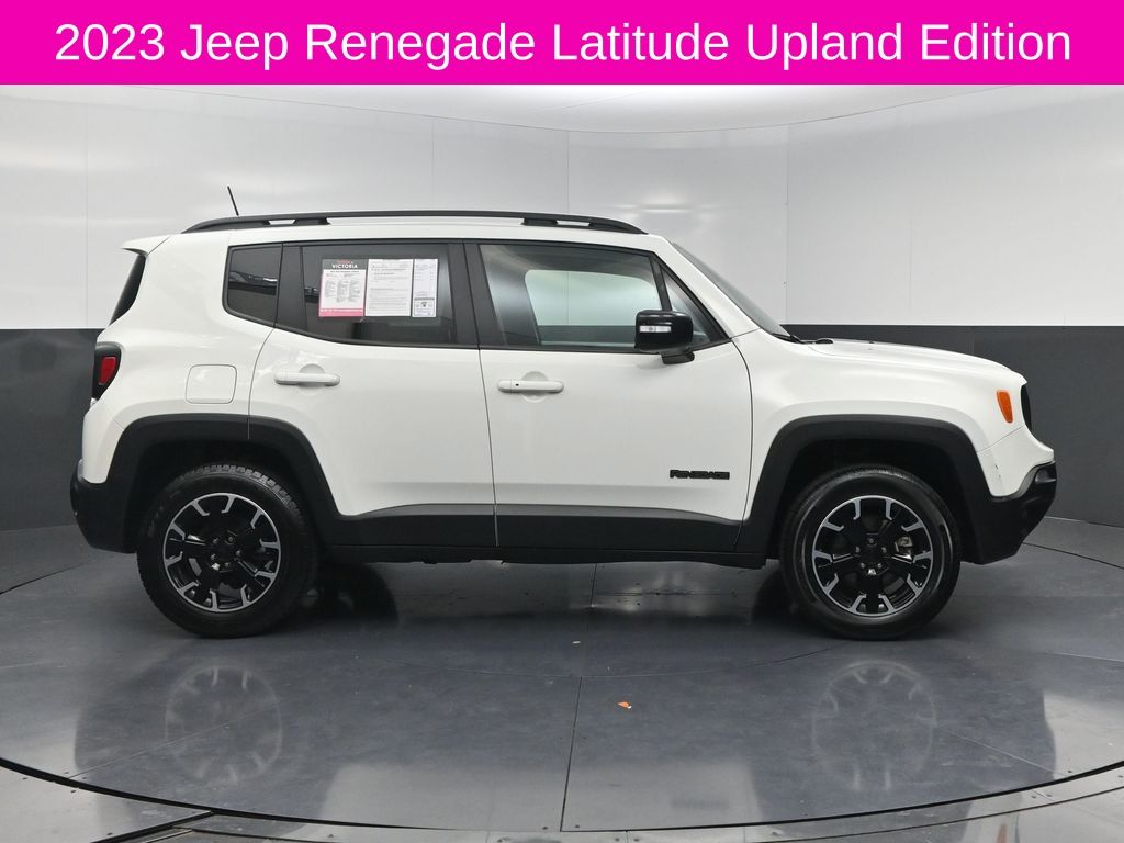 2023 Jeep Renegade Latitude White at Classic Elite Chevrolet Sugar Land