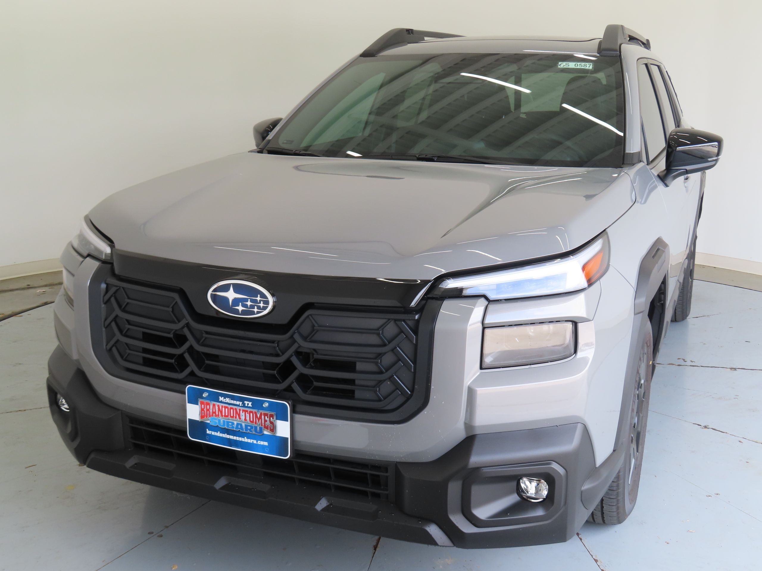 View vehicle photo 7