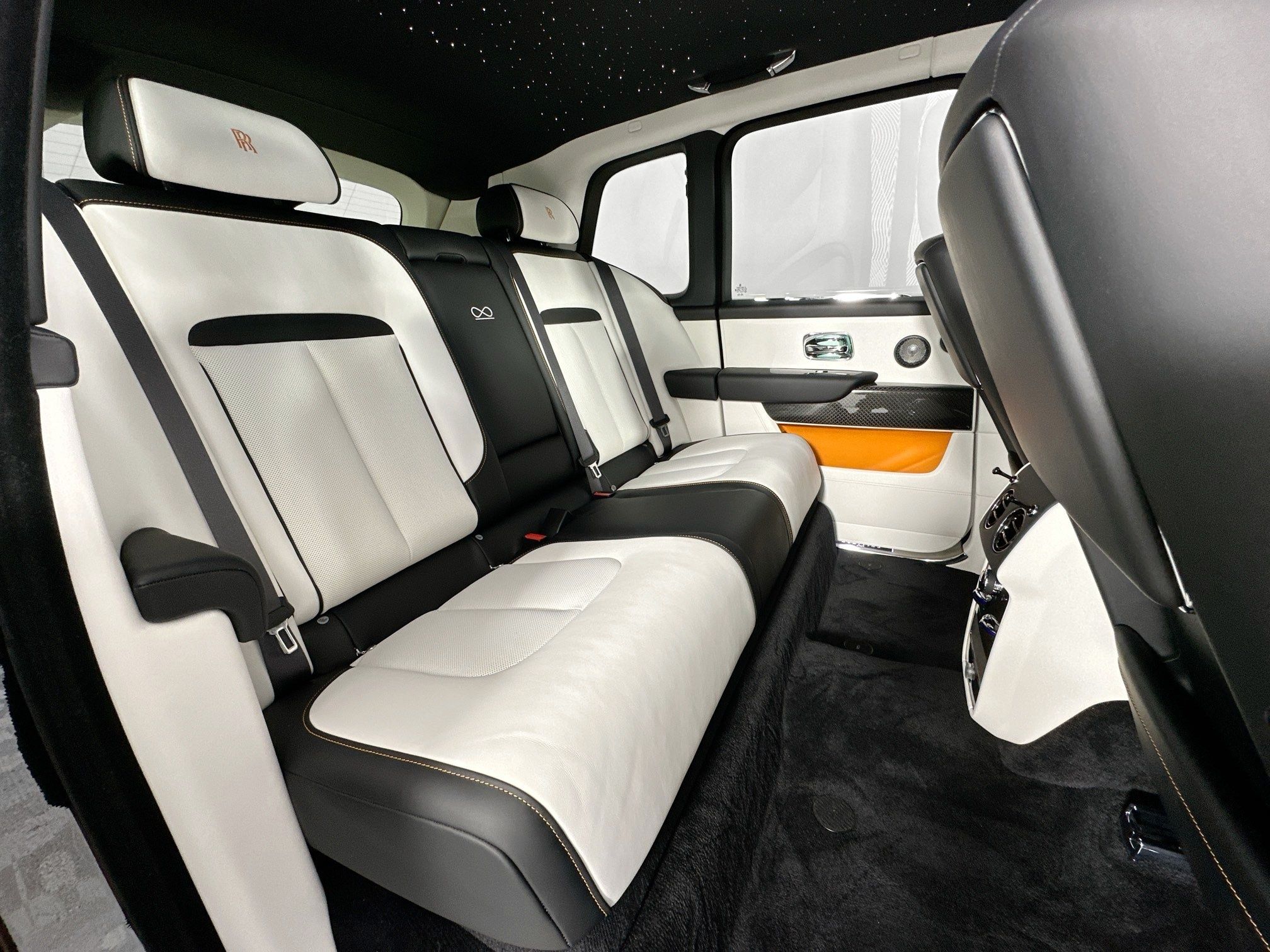 new 2026 Rolls-Royce Cullinan car, priced at $587,550