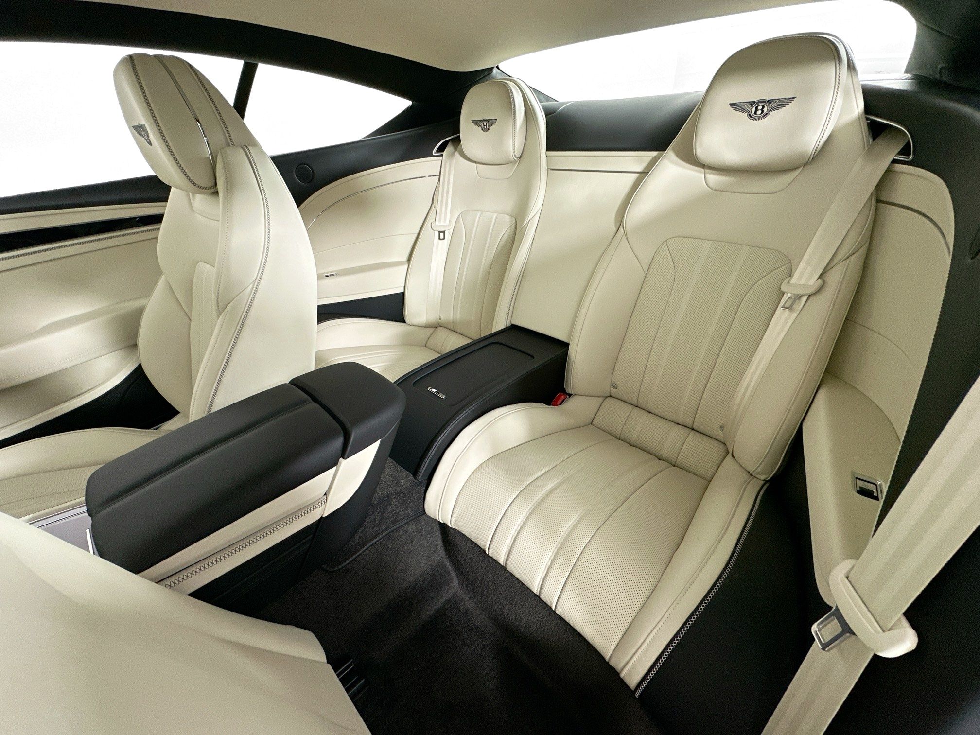 new 2026 Bentley Continental GT car