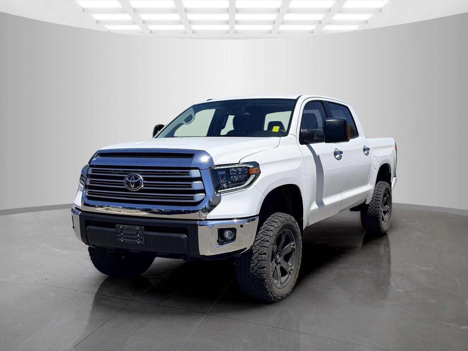 Super White 2019 Toyota Tundra Limited CrewMax 5.7L 4WD Pickup Truck Four-Wheel Drive 6-Speed Automatic