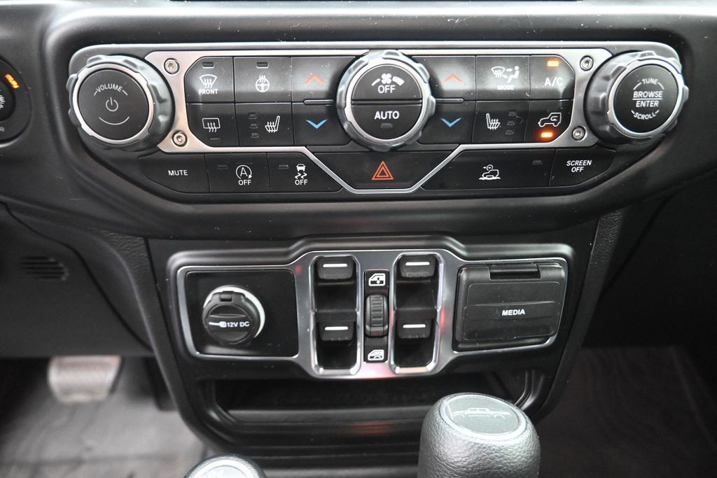 2021 Jeep Gladiator Sport - 8