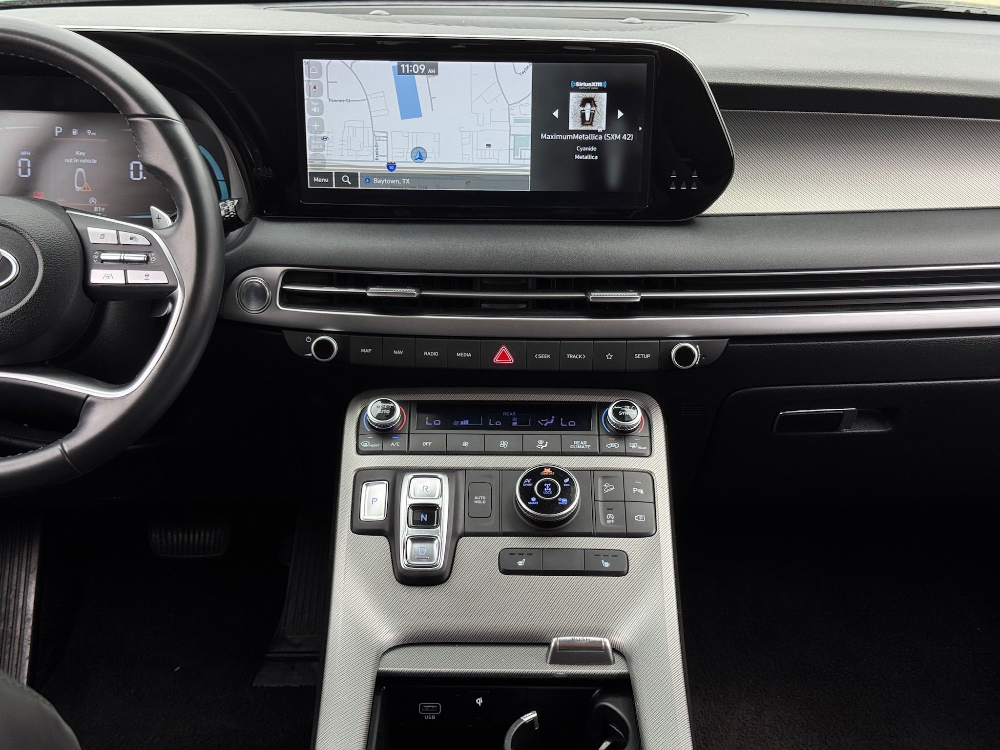 2024 Hyundai Palisade SEL White at Shottenkirk Kia Fort Bend