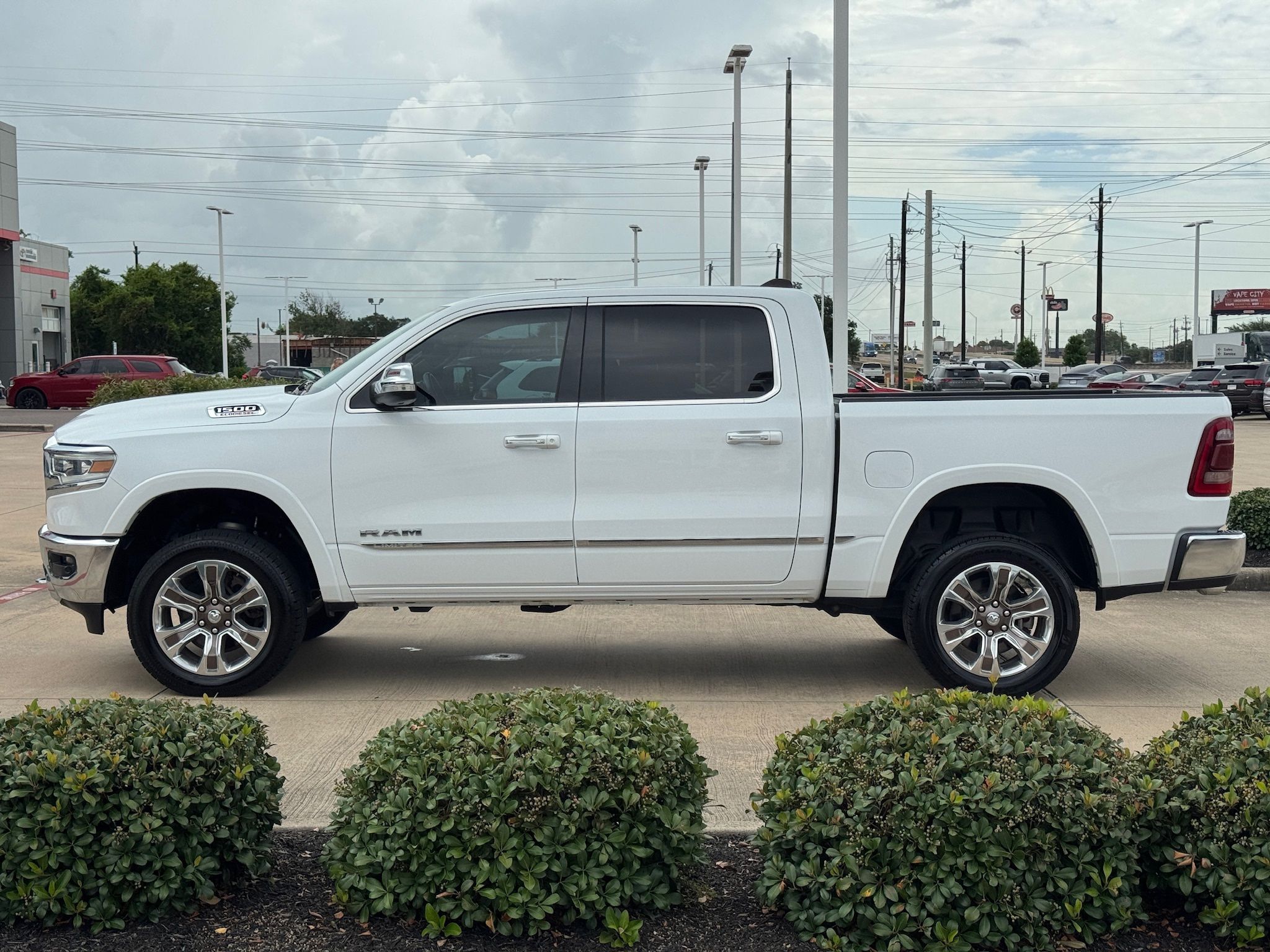 2022 Ram 1500 Limited White at Bayshore Chrysler Jeep Dodge Ram