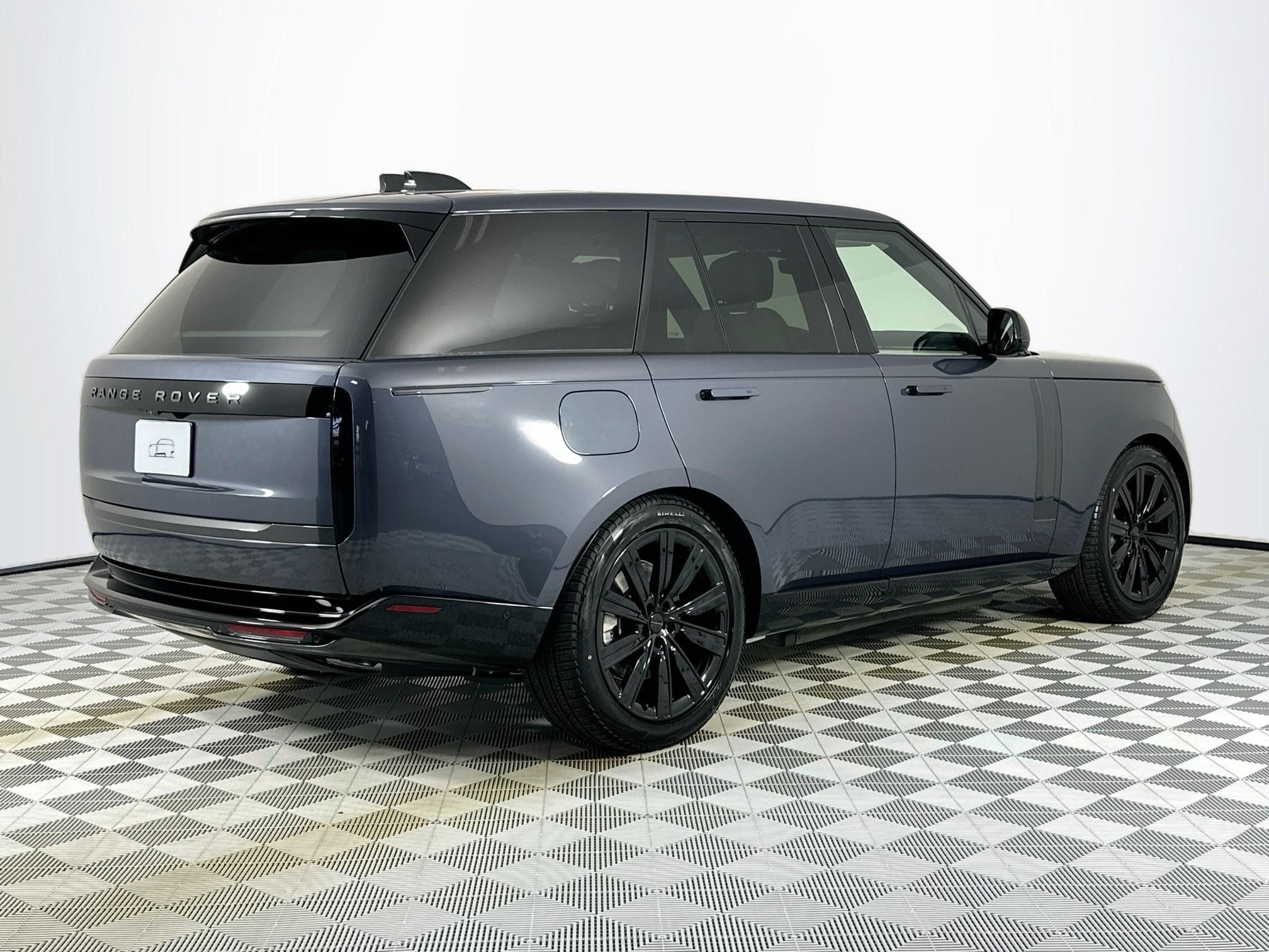 new 2026 Land Rover Range Rover Plug-In Hybrid car, priced at $135,525