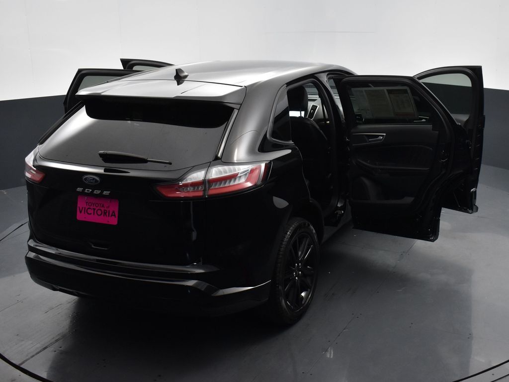 2024 Ford Edge ST Line Black at Legacy Ford