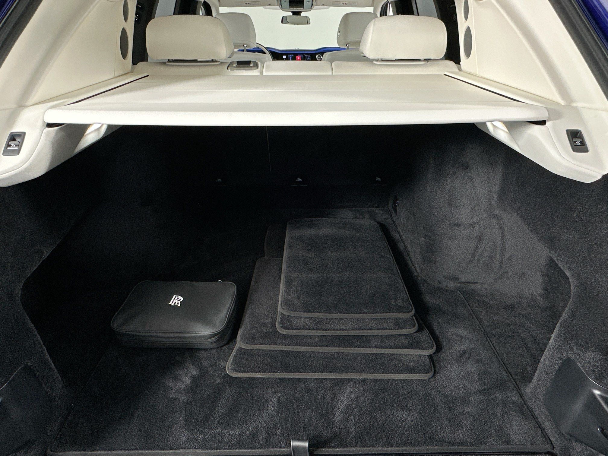 used 2025 Rolls-Royce Cullinan car, priced at $467,575