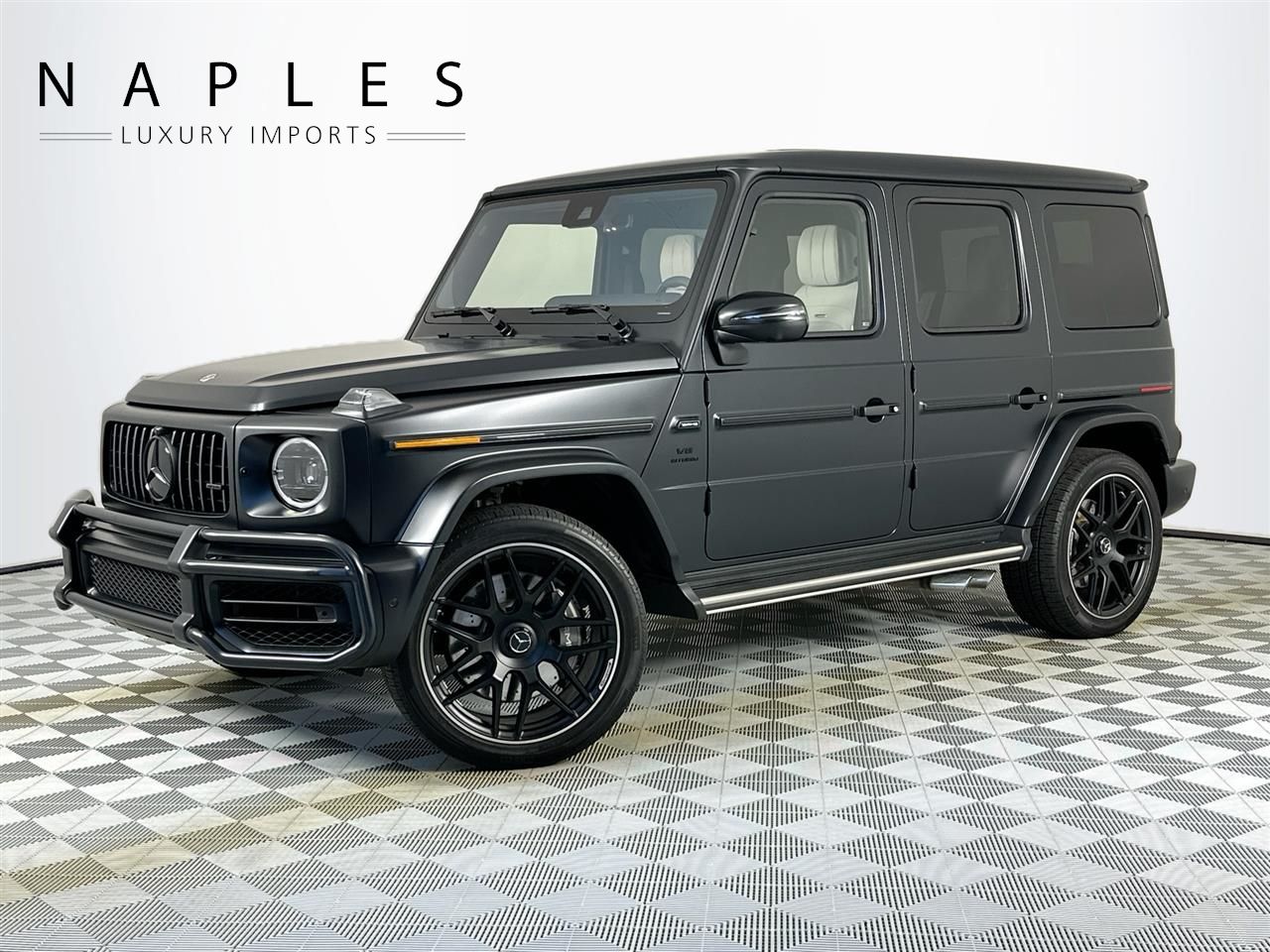 used 2022 Mercedes-Benz G-Class car, priced at $198,998