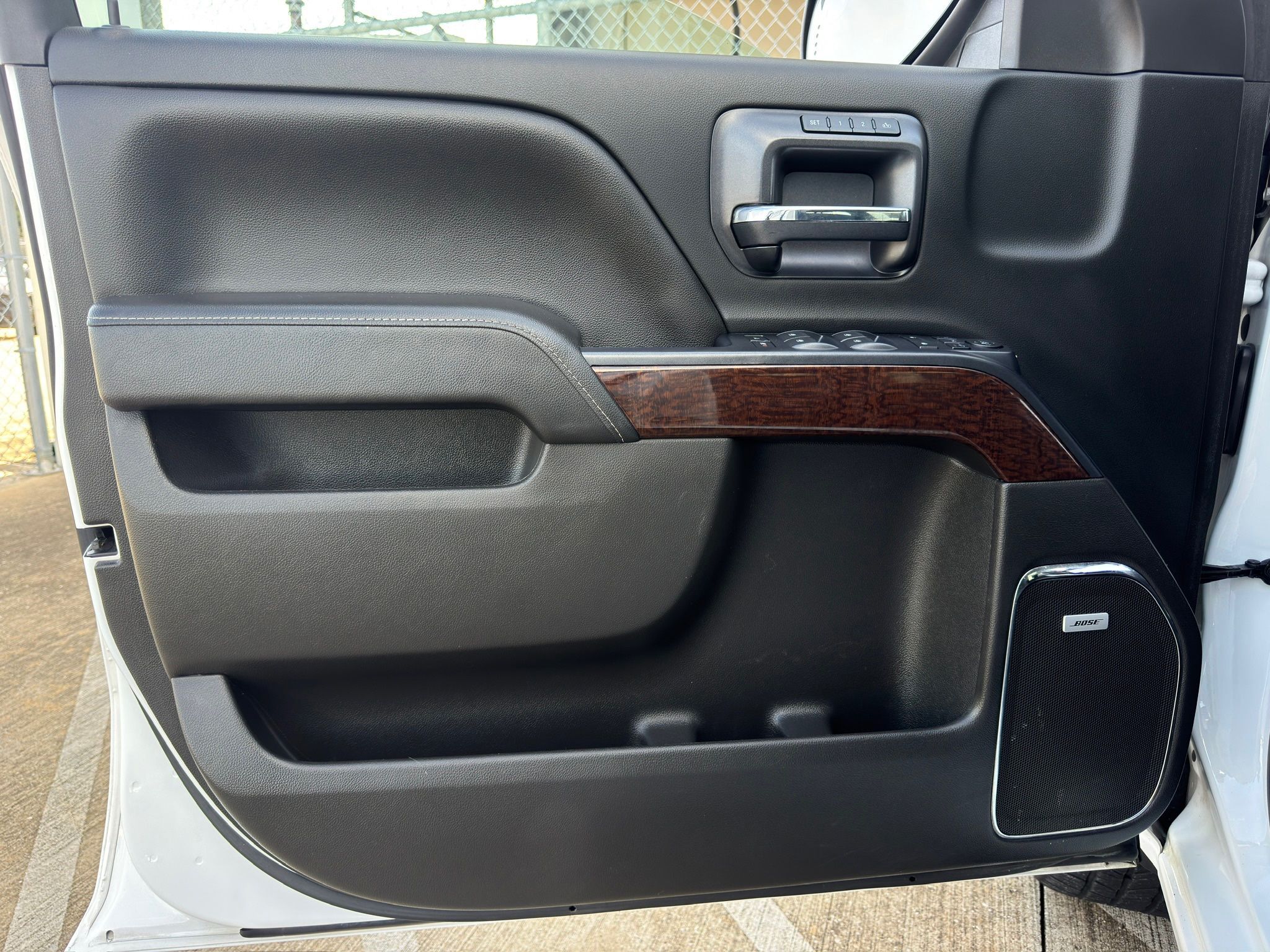 2018 GMC Sierra 1500 SLT White at Autostrade
